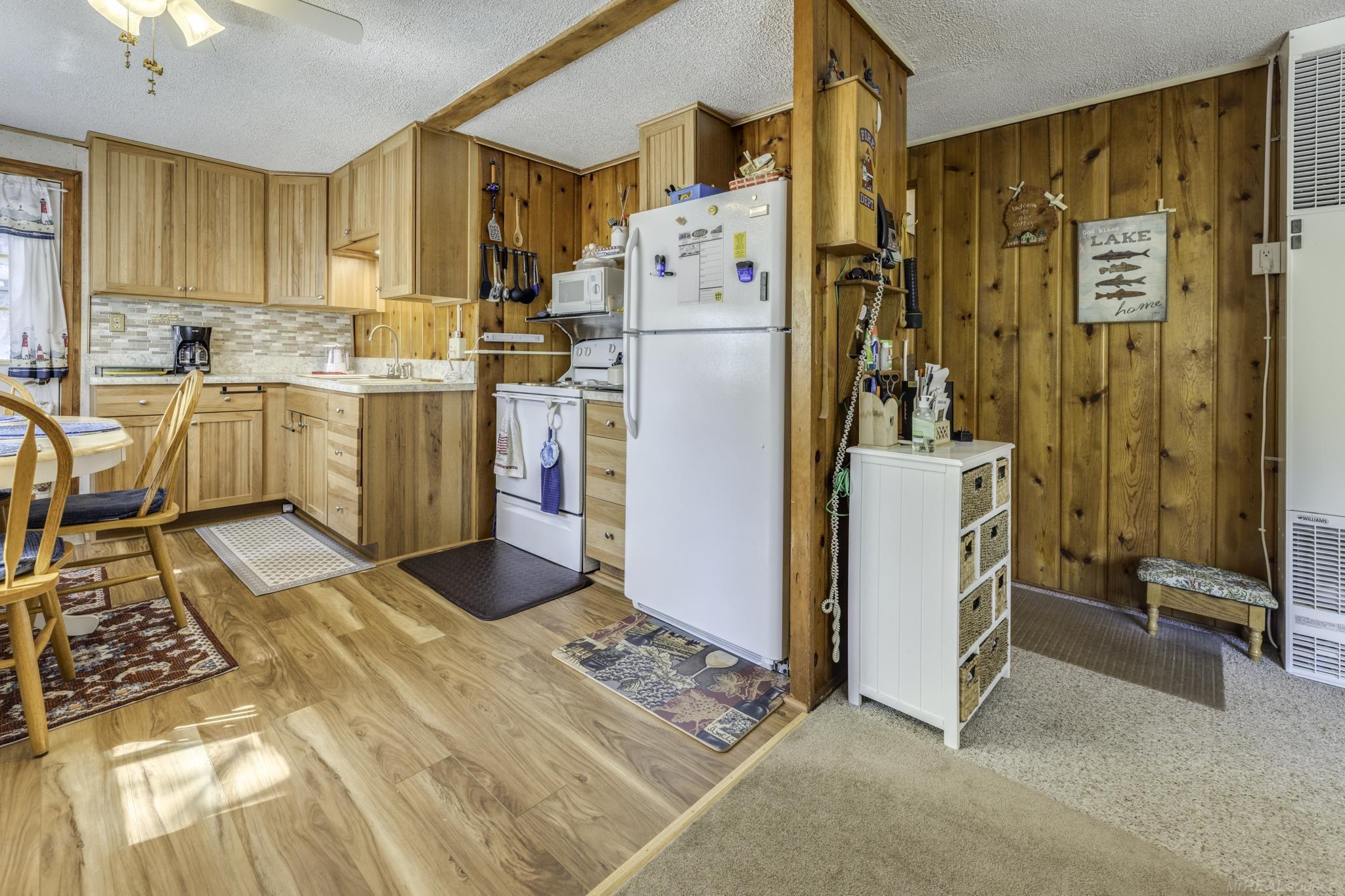 4300 N Grandview Drive