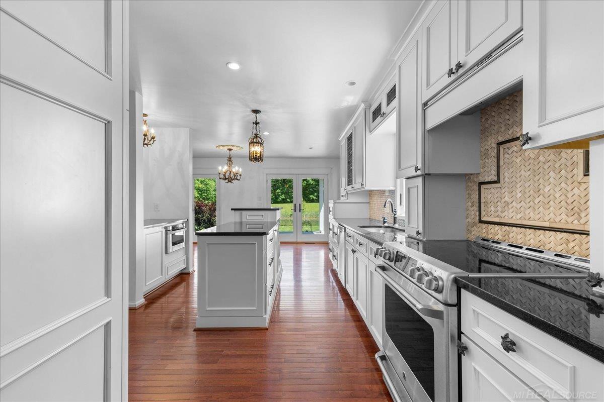 5685 Mottland Court