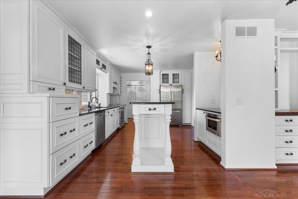 5685 Mottland Court