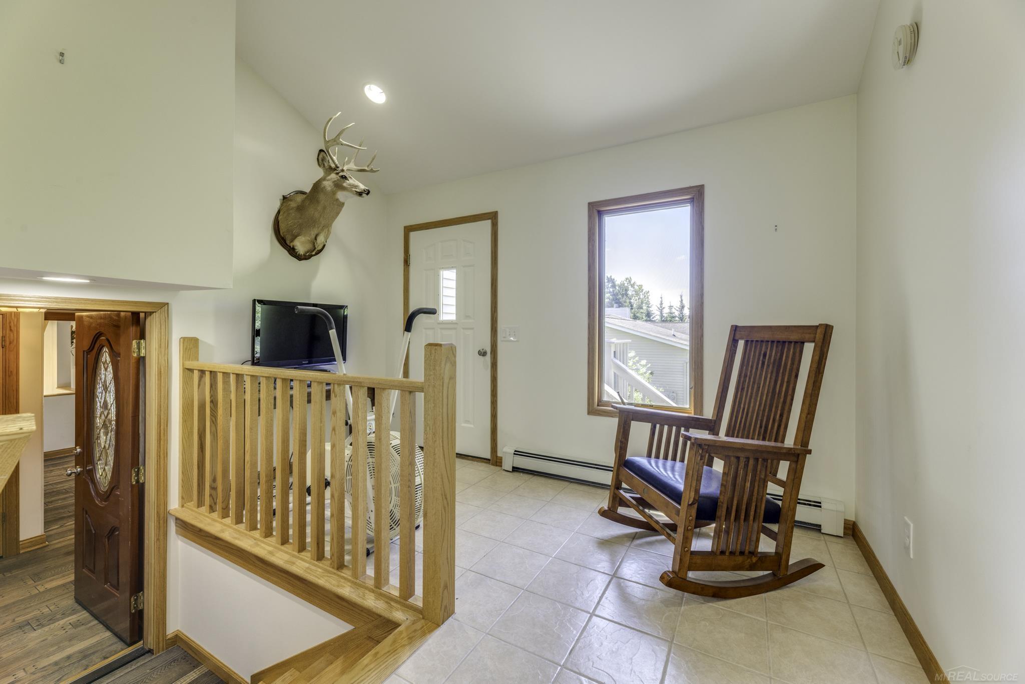 3388 N Lakeshore Road