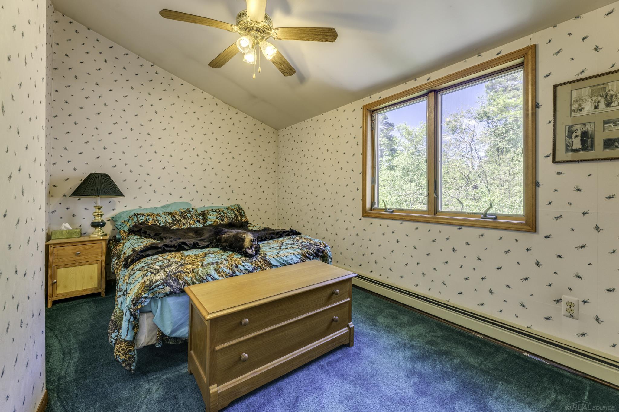 3388 N Lakeshore Road