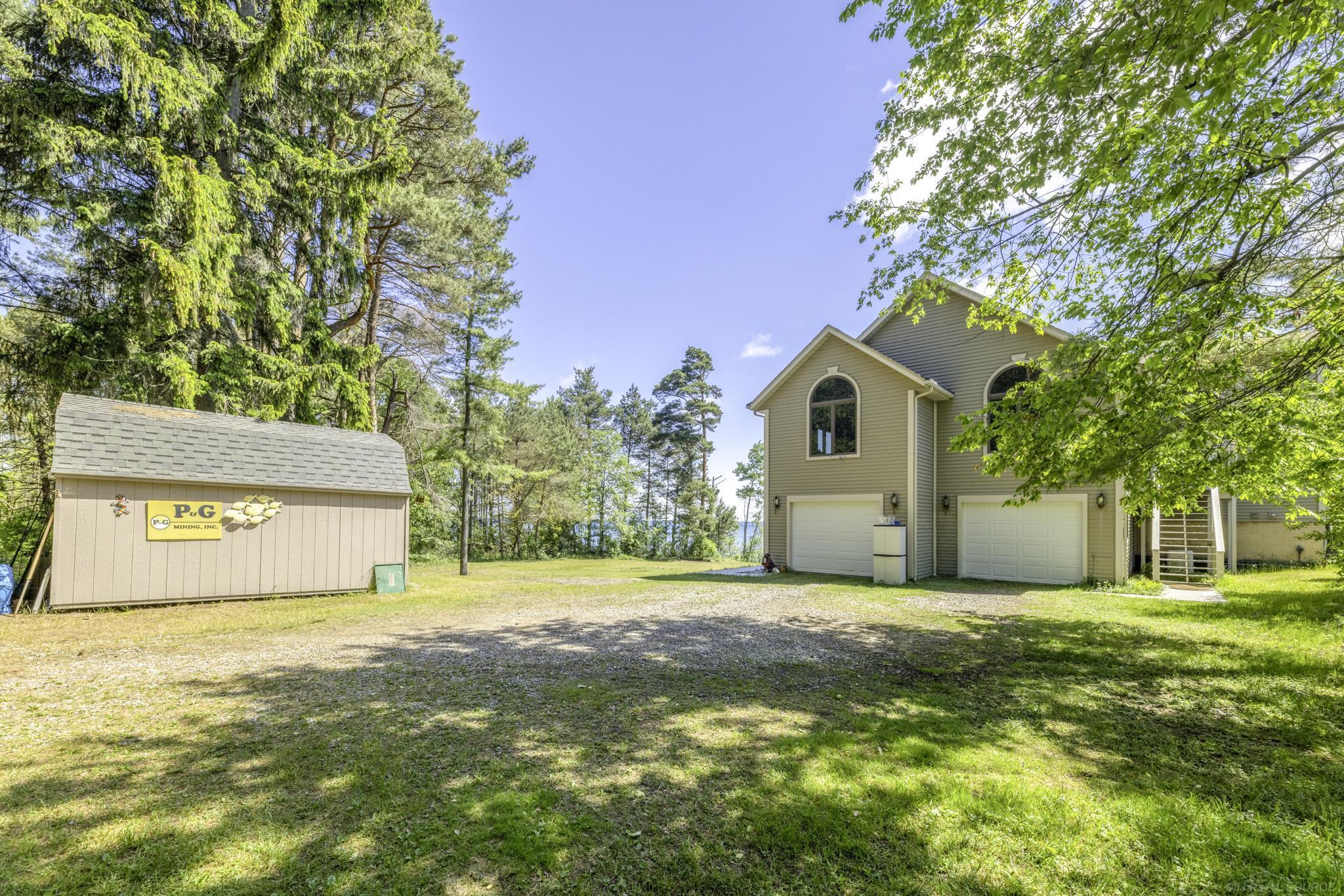 3388 N Lakeshore Road