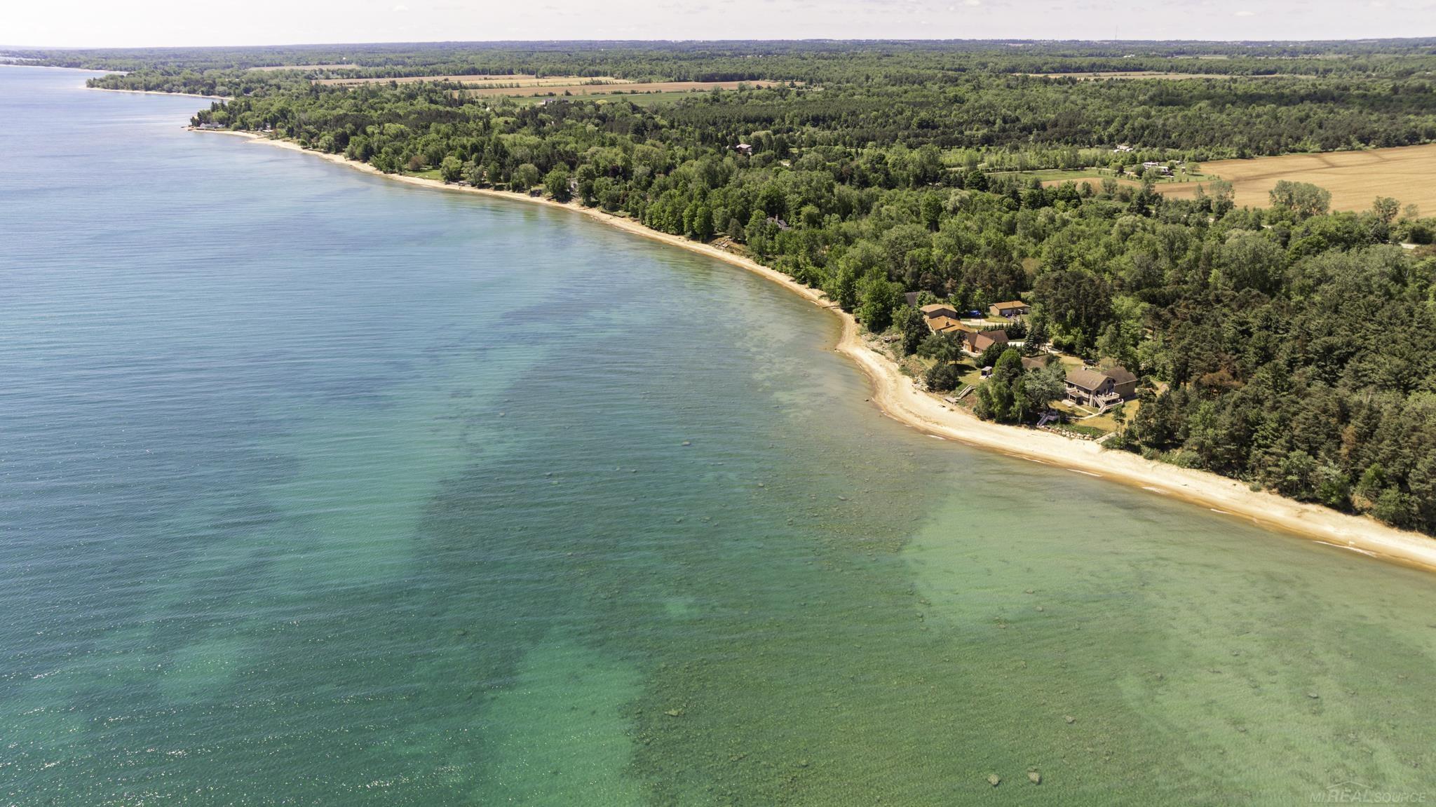 3388 N Lakeshore Road
