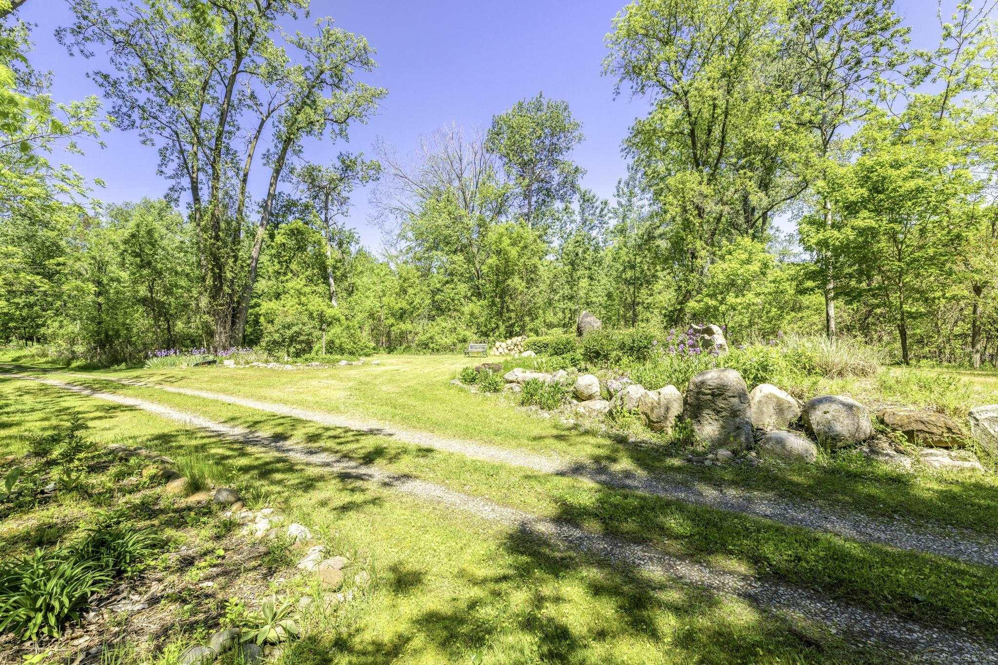 3388 N Lakeshore Road