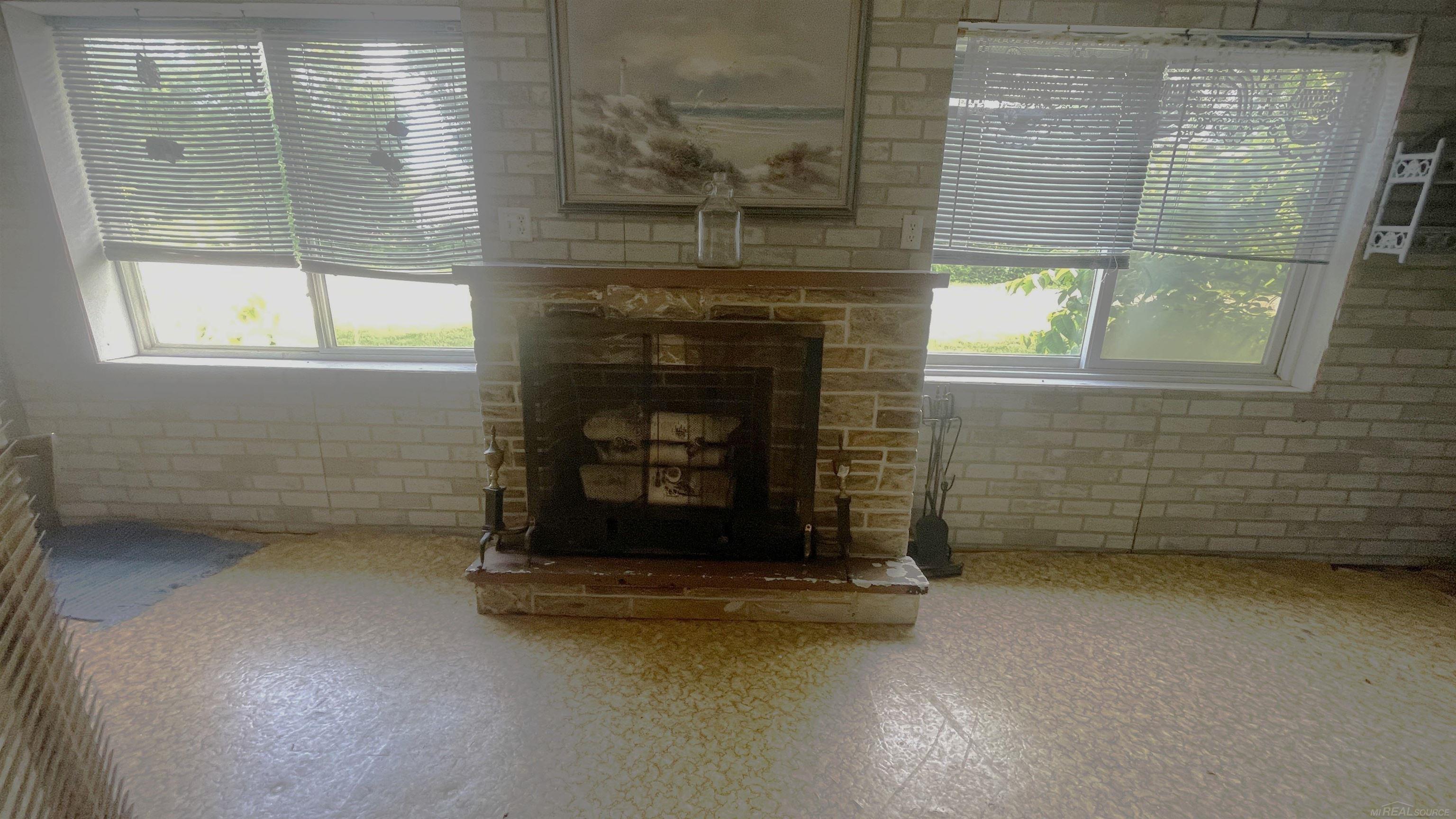 10332 W Dodge Road
