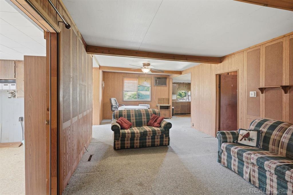 10332 W Dodge Road