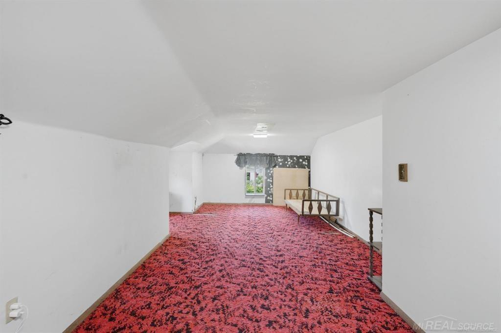 10332 W Dodge Road