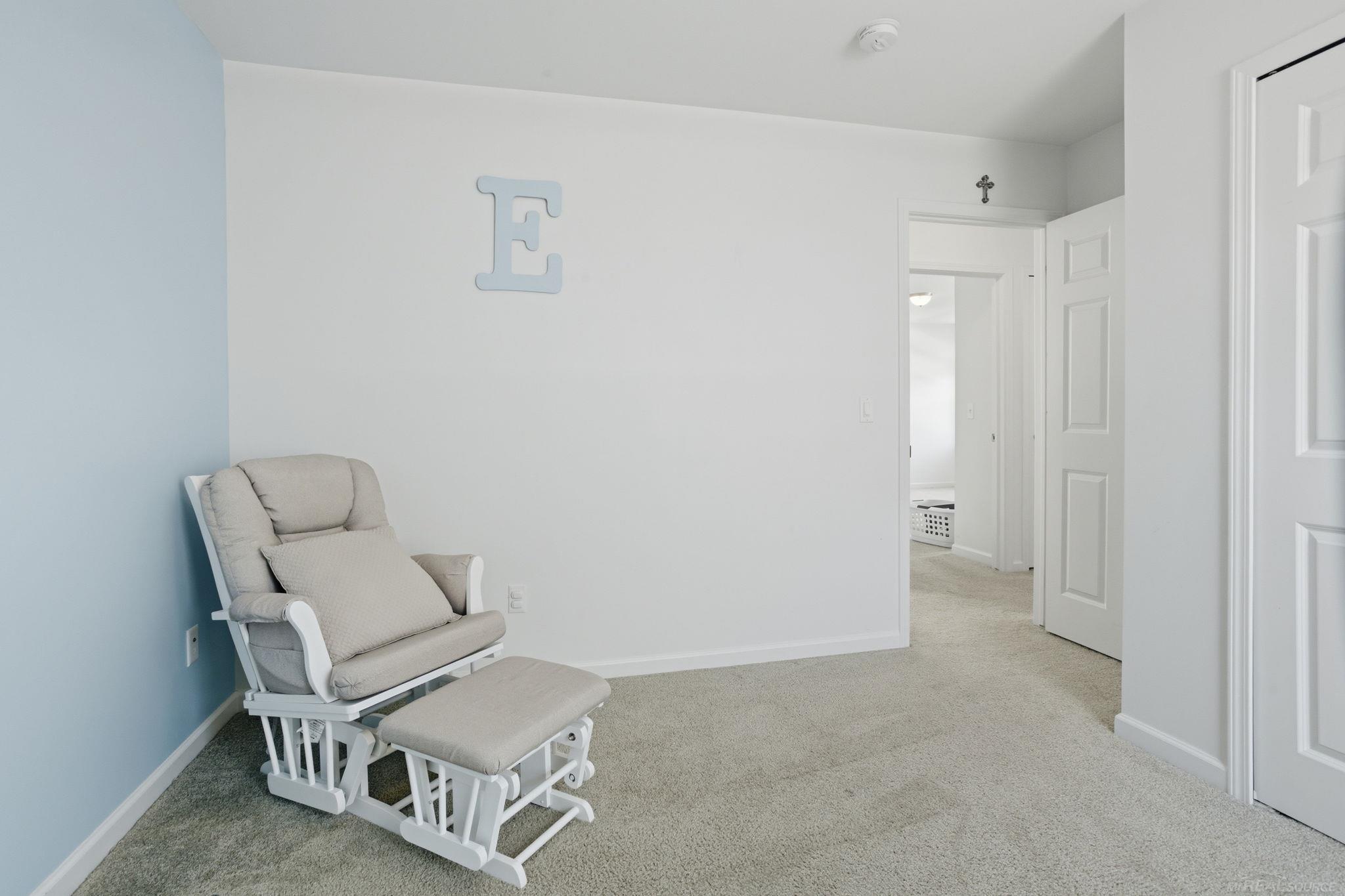 48643 Pioneer Avenue