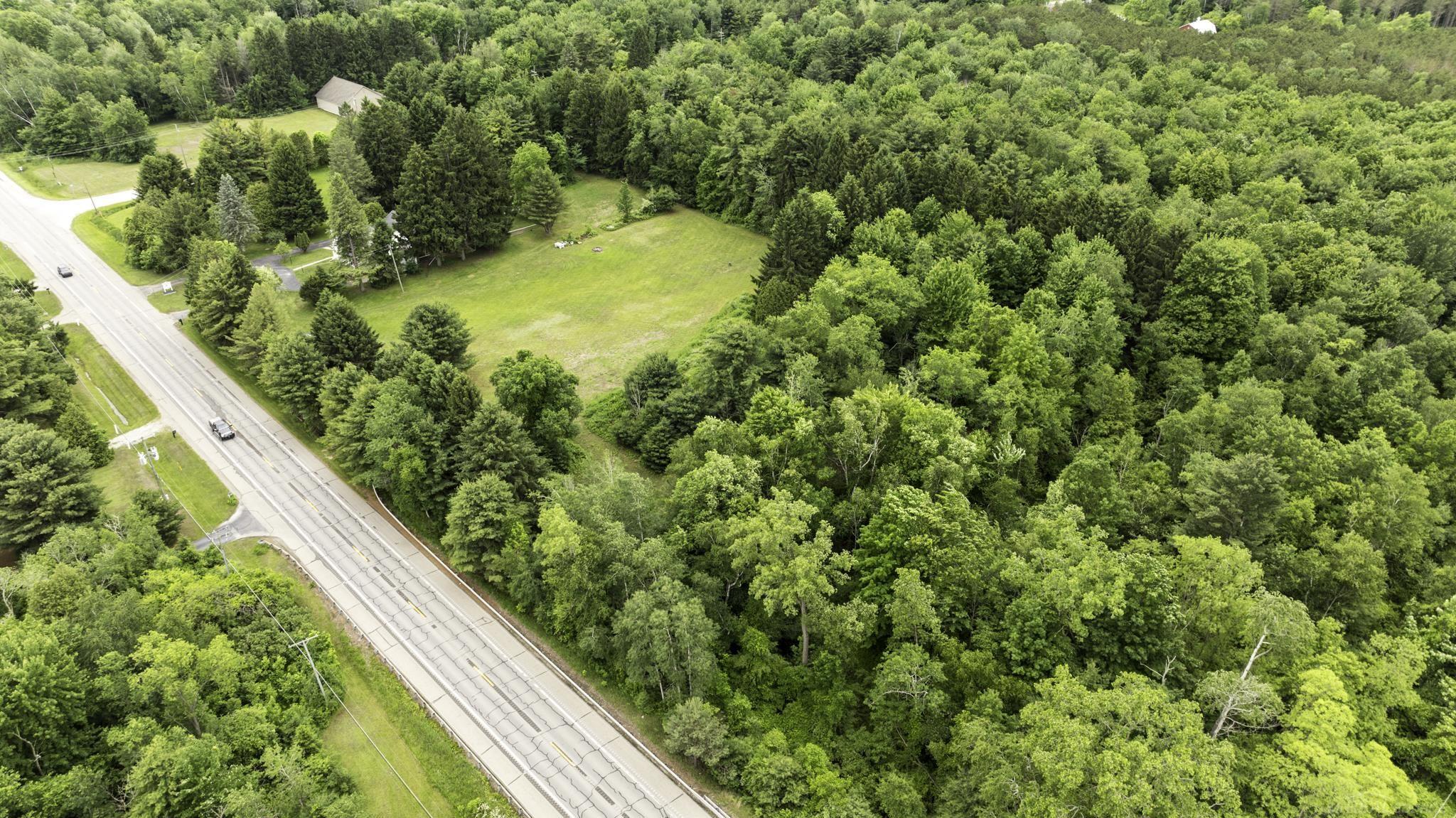 4484 Lakeshore Road