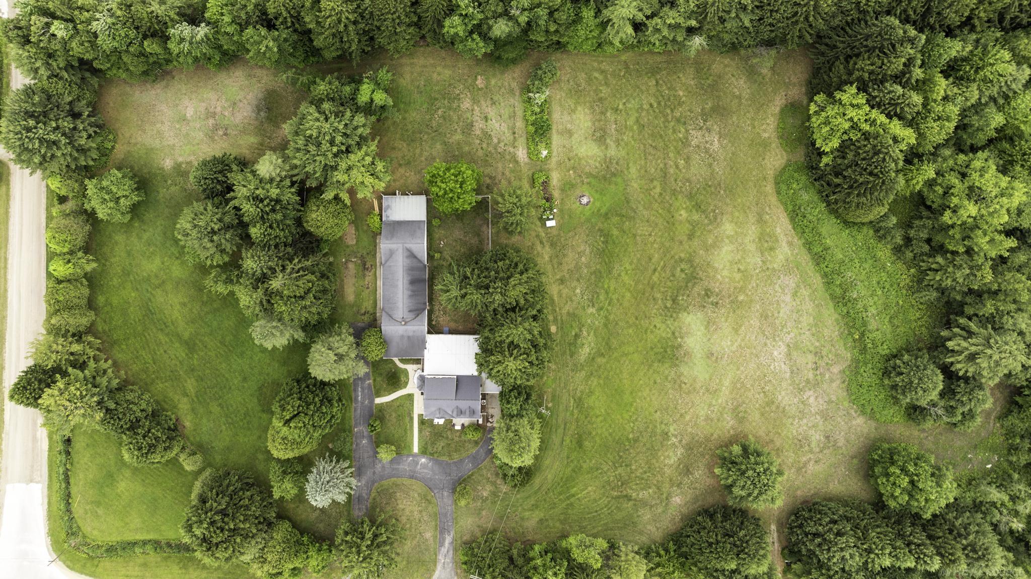 4484 Lakeshore Road