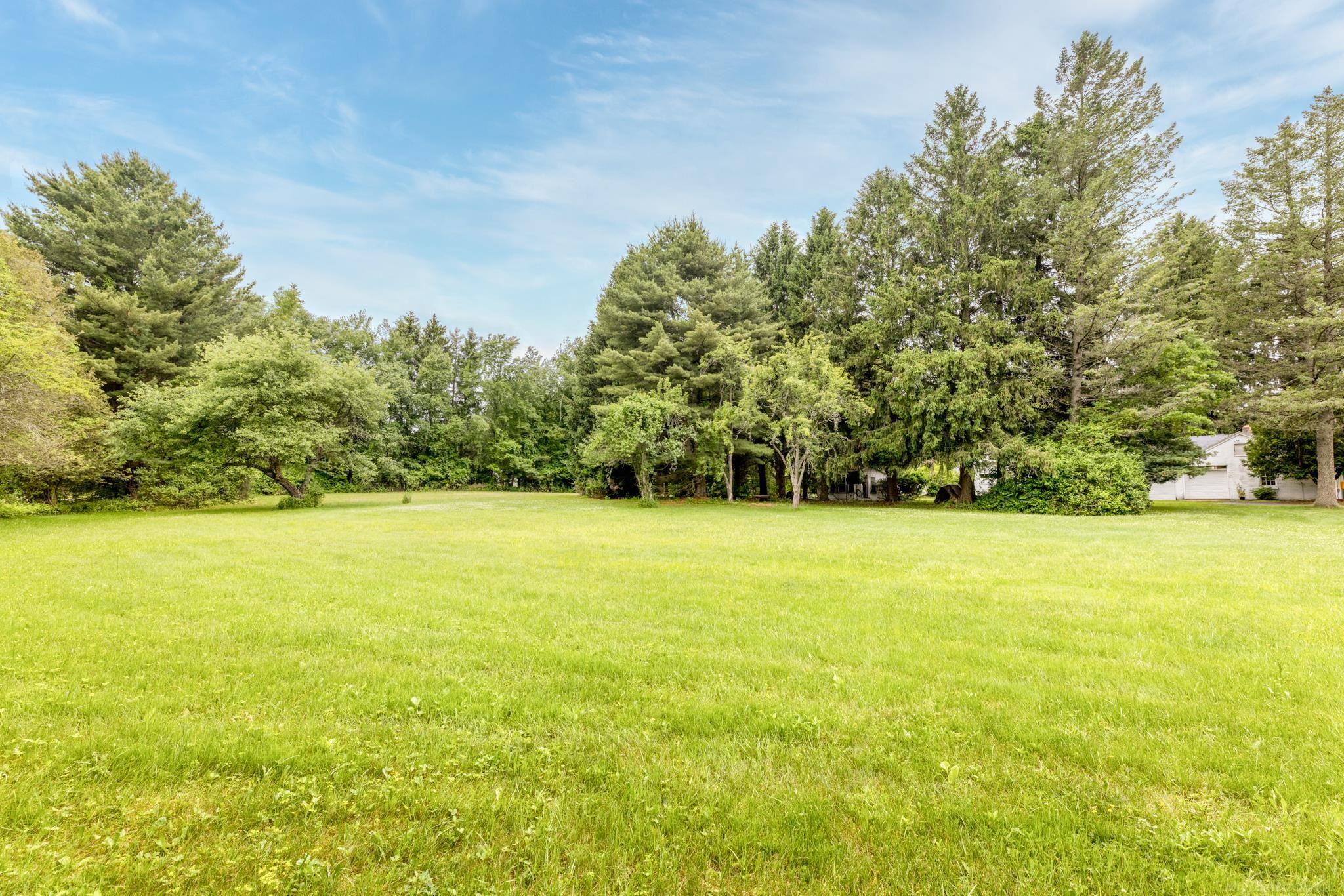 4484 Lakeshore Road