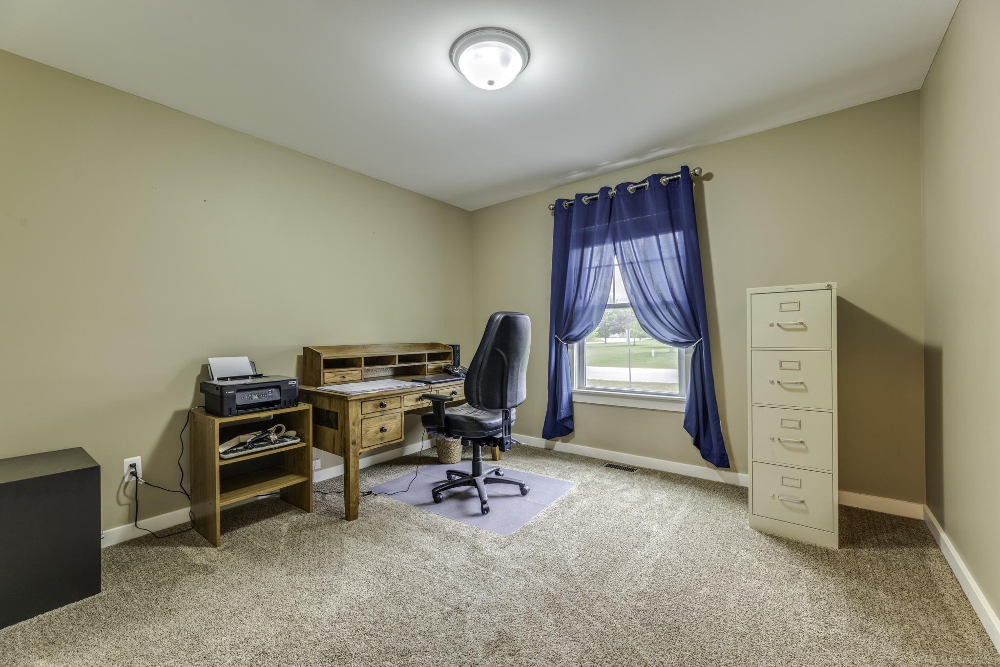 7061 Greenbush Lane