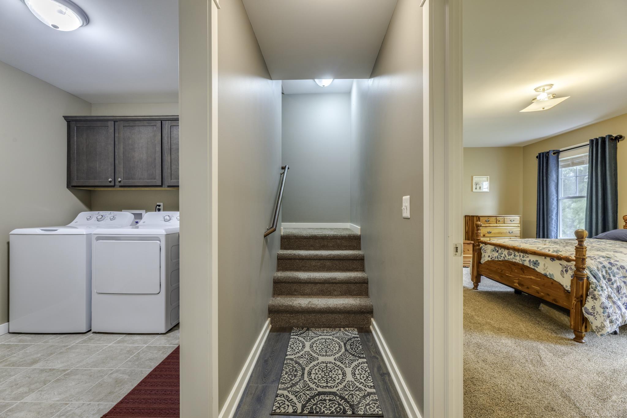 7061 Greenbush Lane