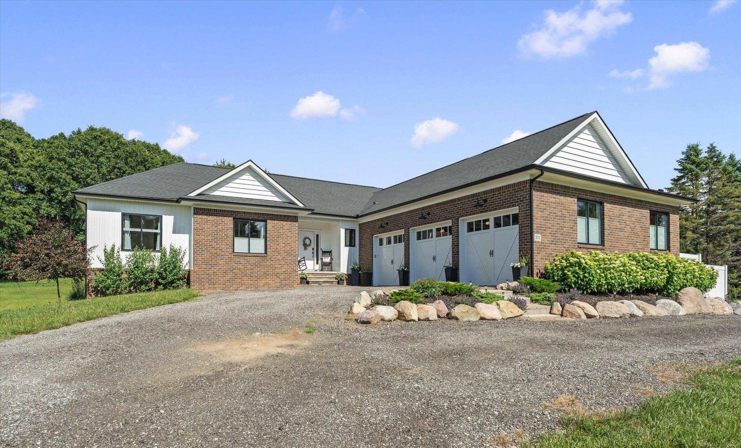 370 Windridge Lane