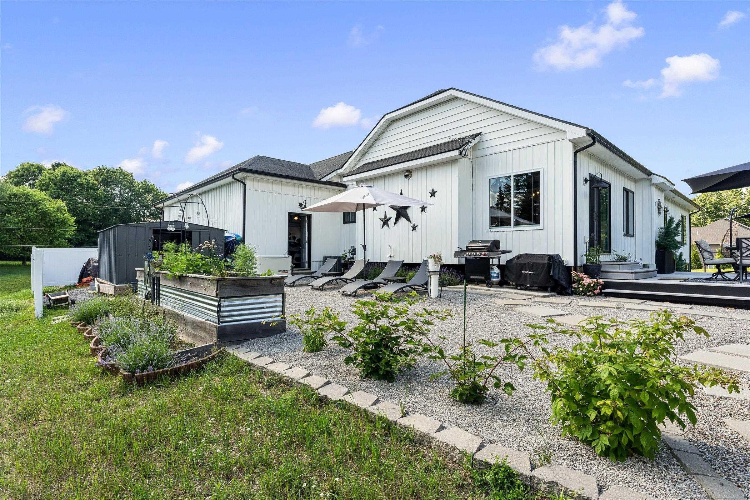 370 Windridge Lane