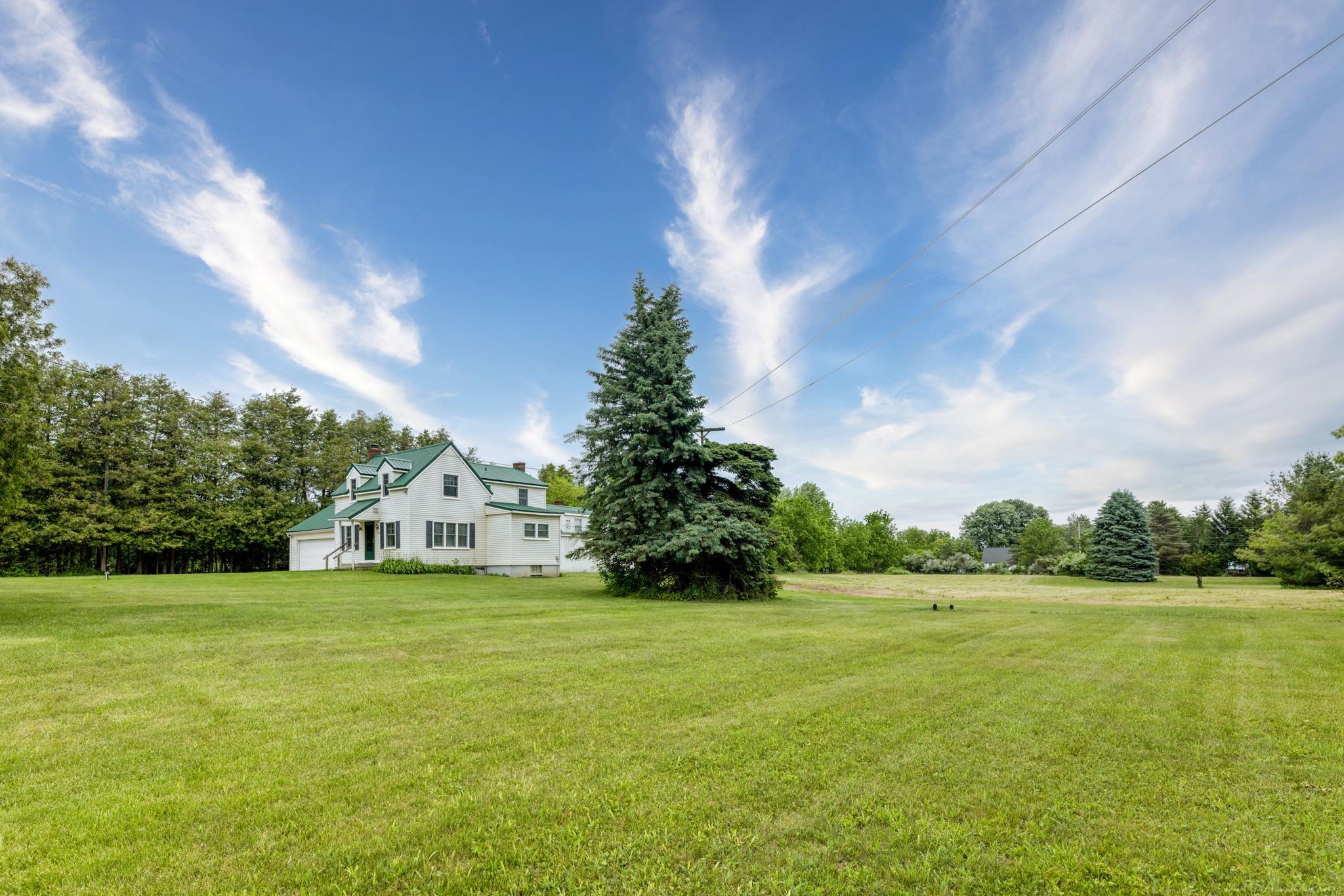 5957 Lakeshore Road