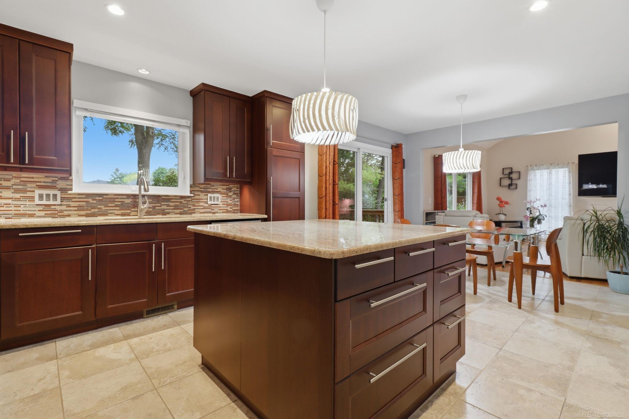 23183 Potomac Circle