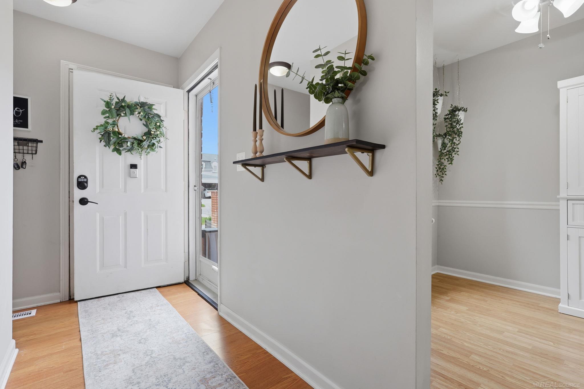 119 Manor Way