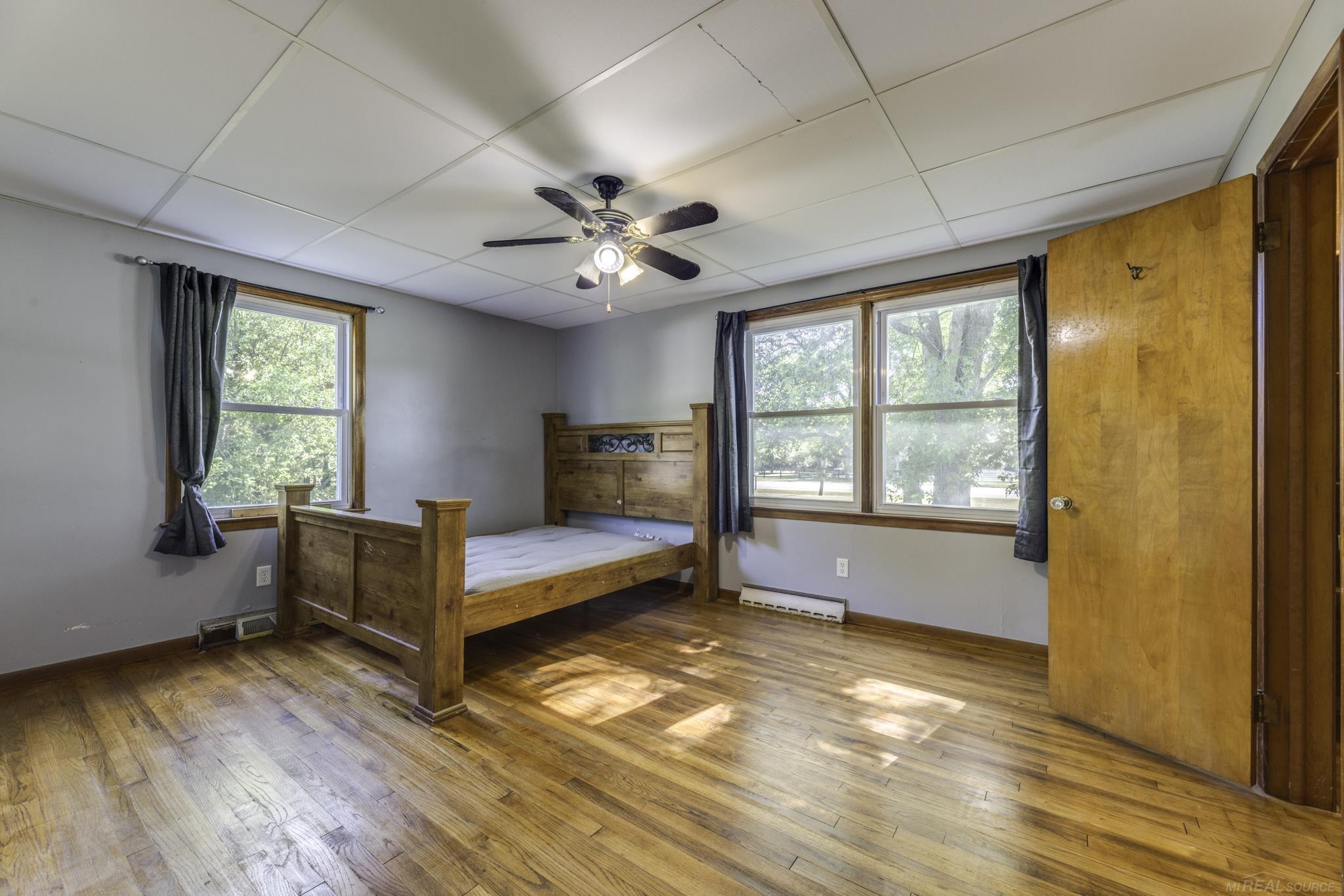 5920 Lakeshore Road