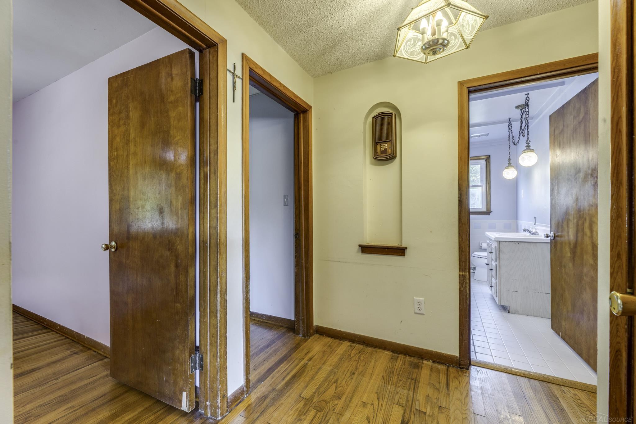 5920 Lakeshore Road