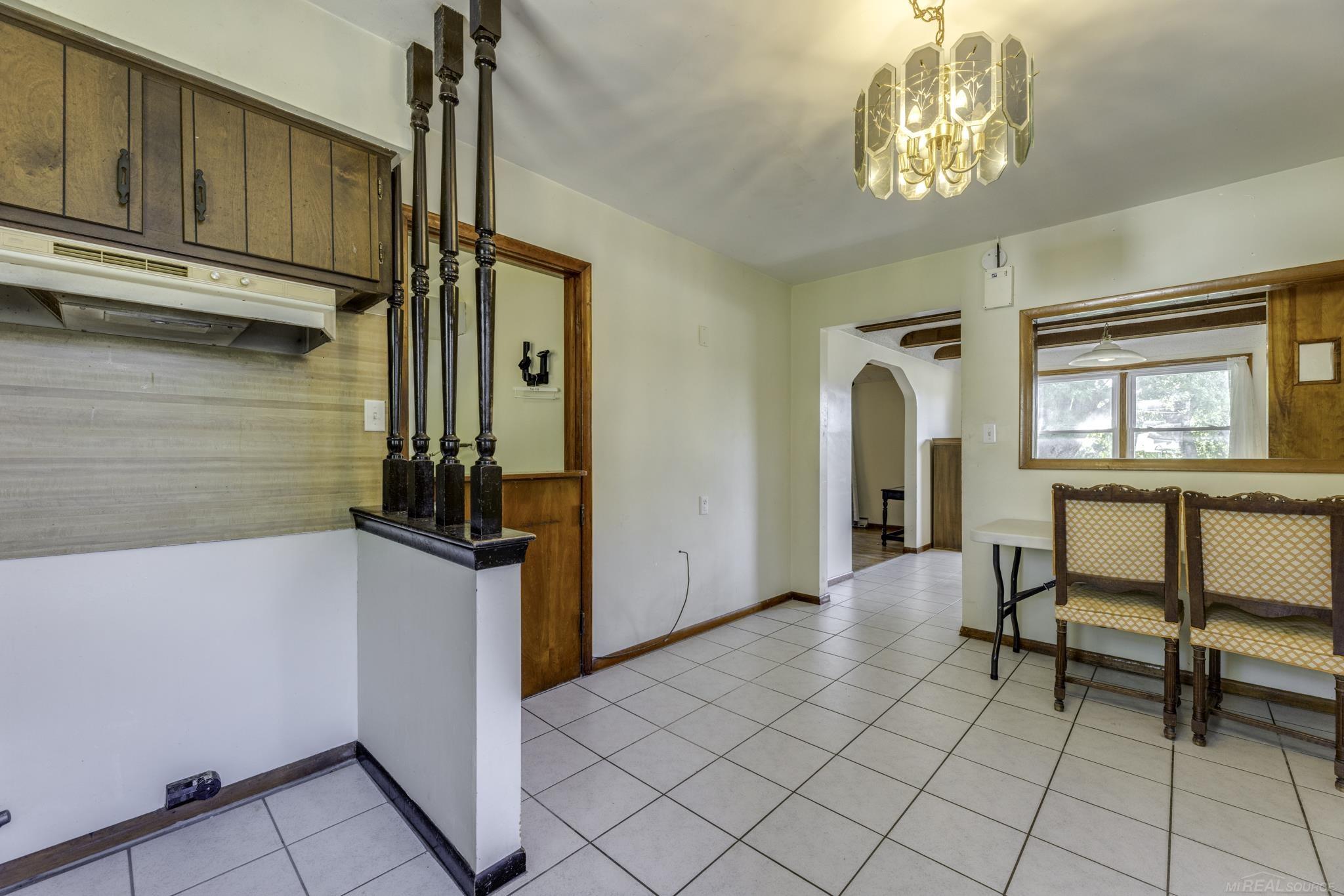 5920 Lakeshore Road