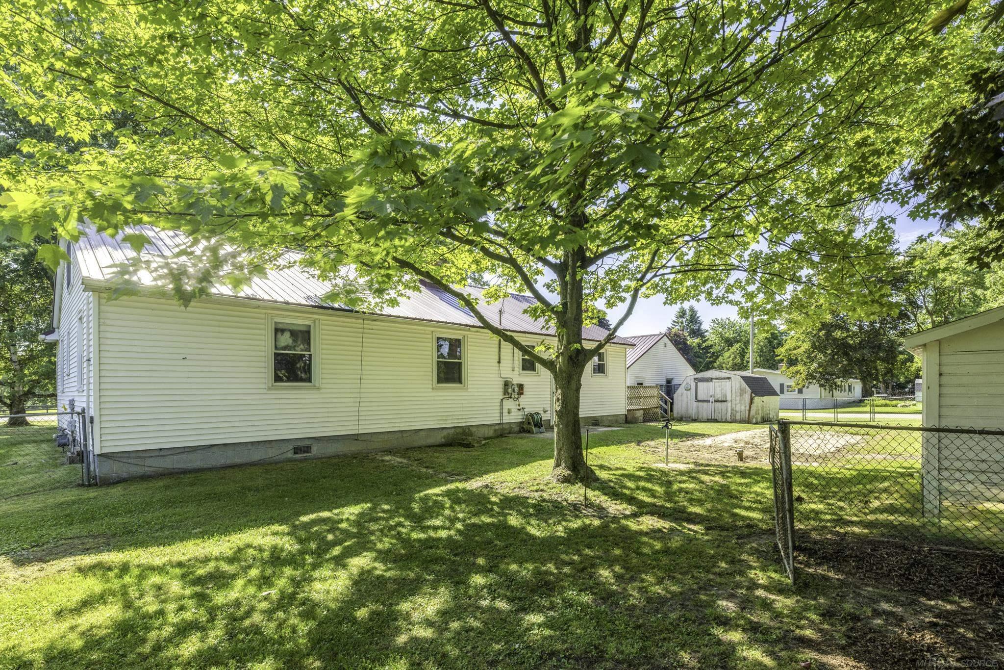 5920 Lakeshore Road