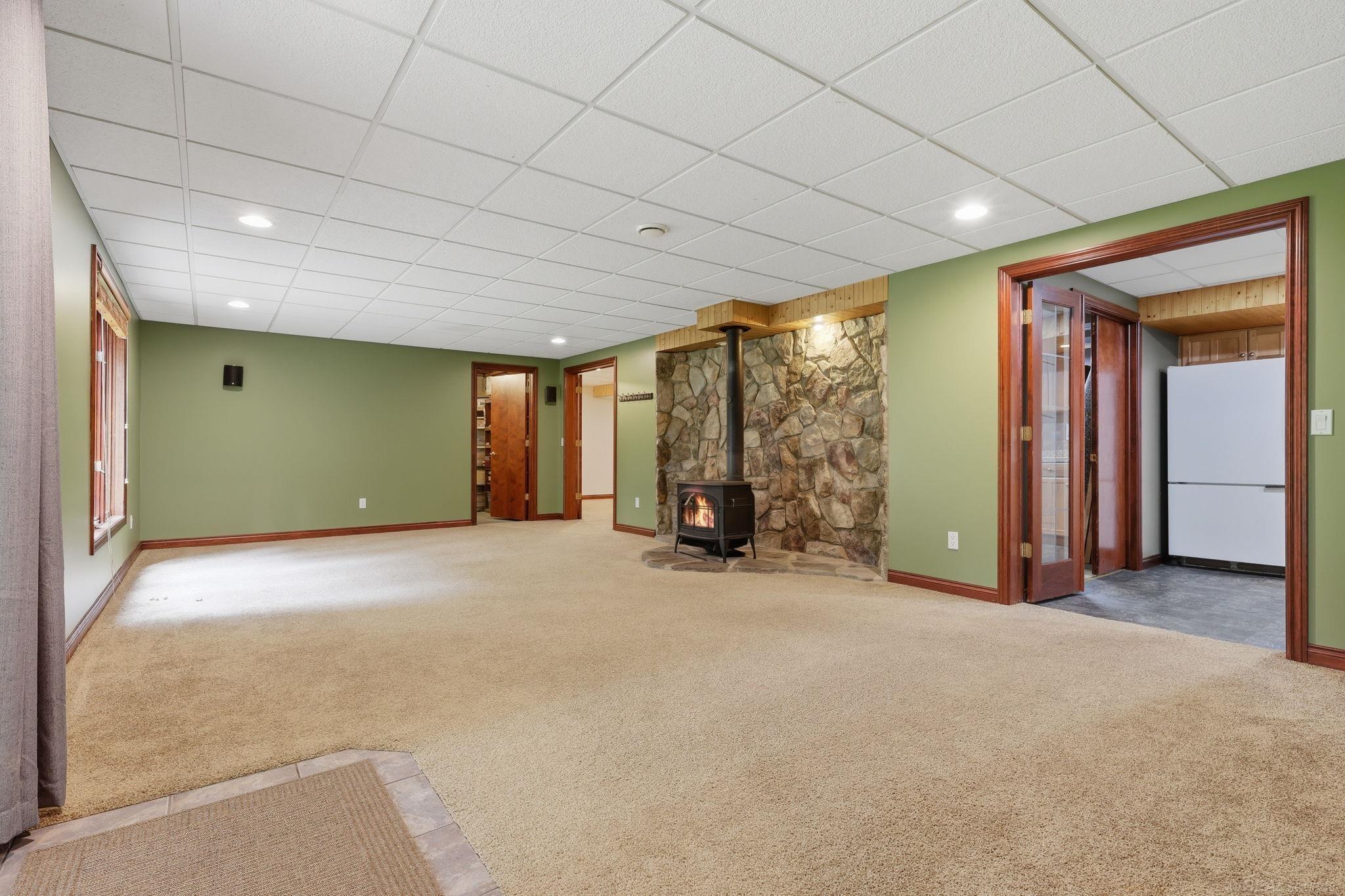 3867 Nutcracker Court