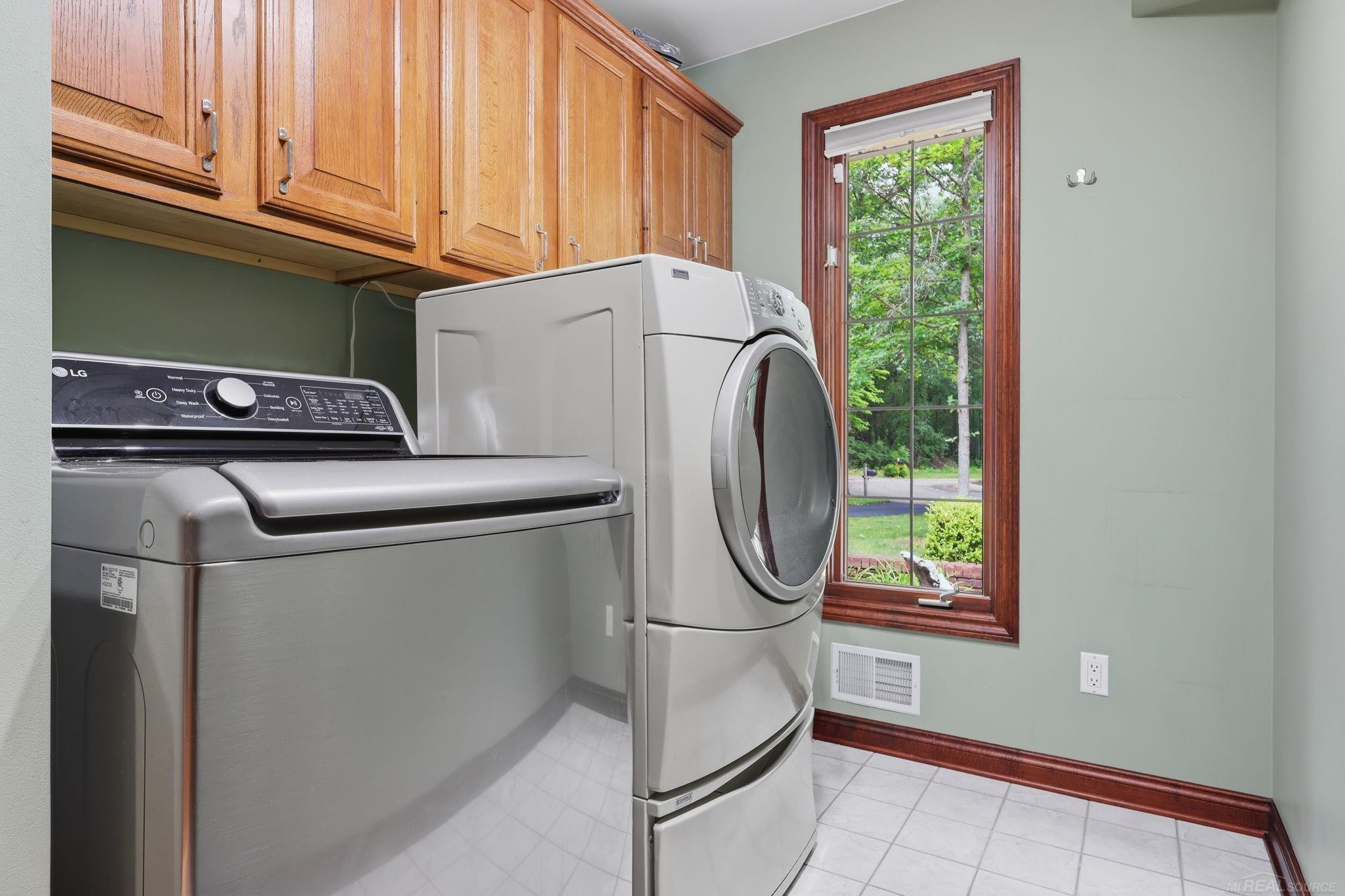 3867 Nutcracker Court