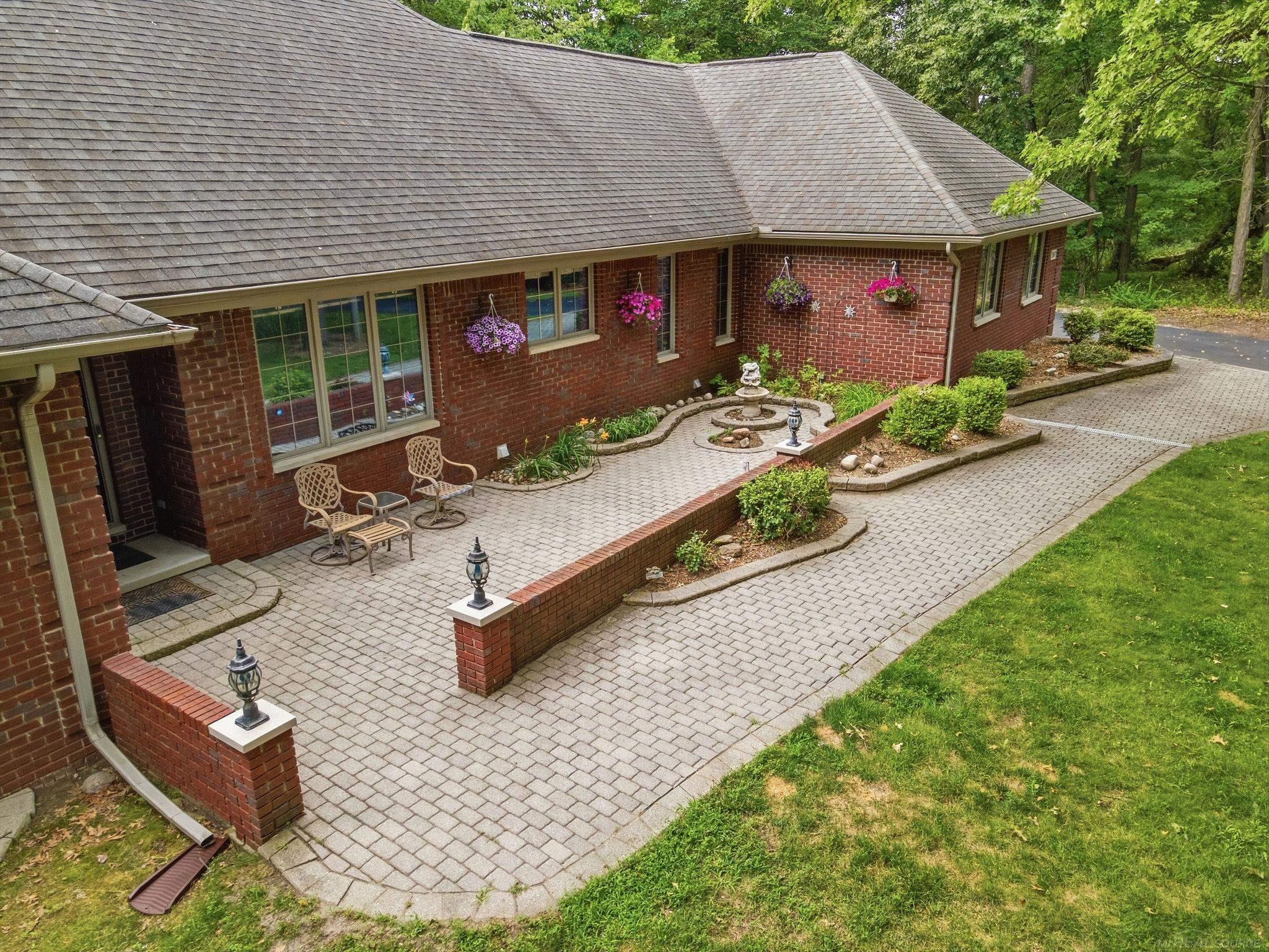 3867 Nutcracker Court