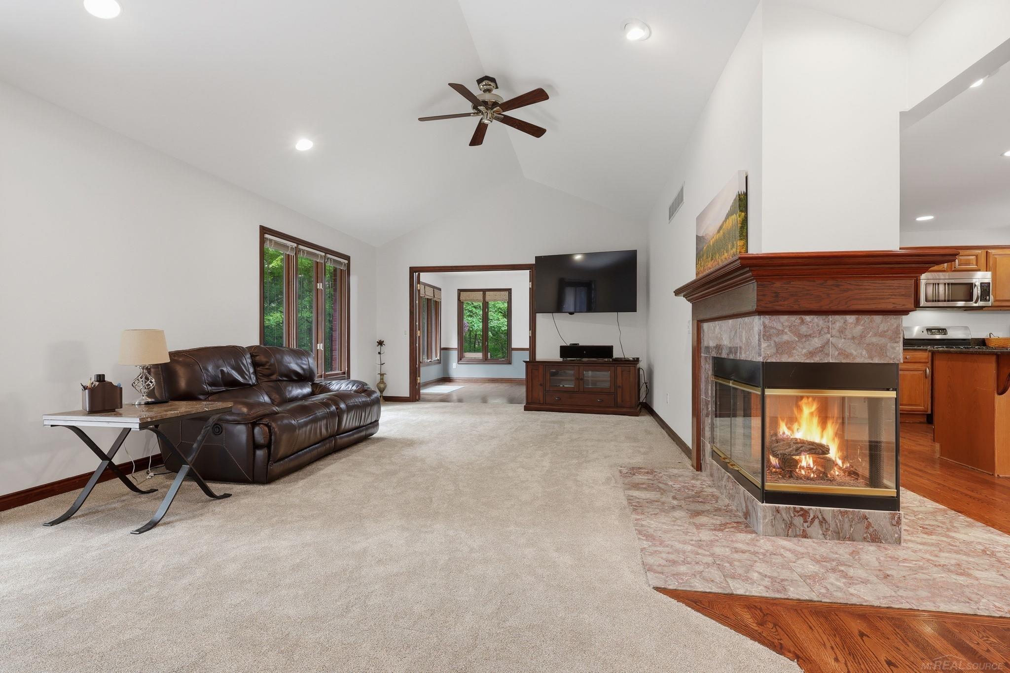 3867 Nutcracker Court
