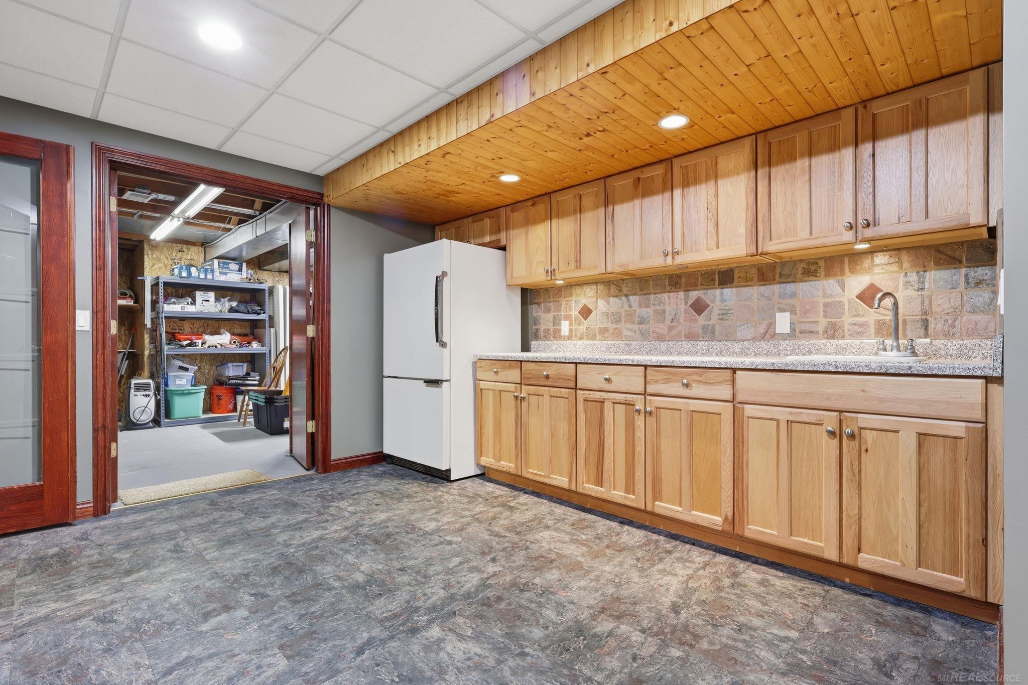 3867 Nutcracker Court
