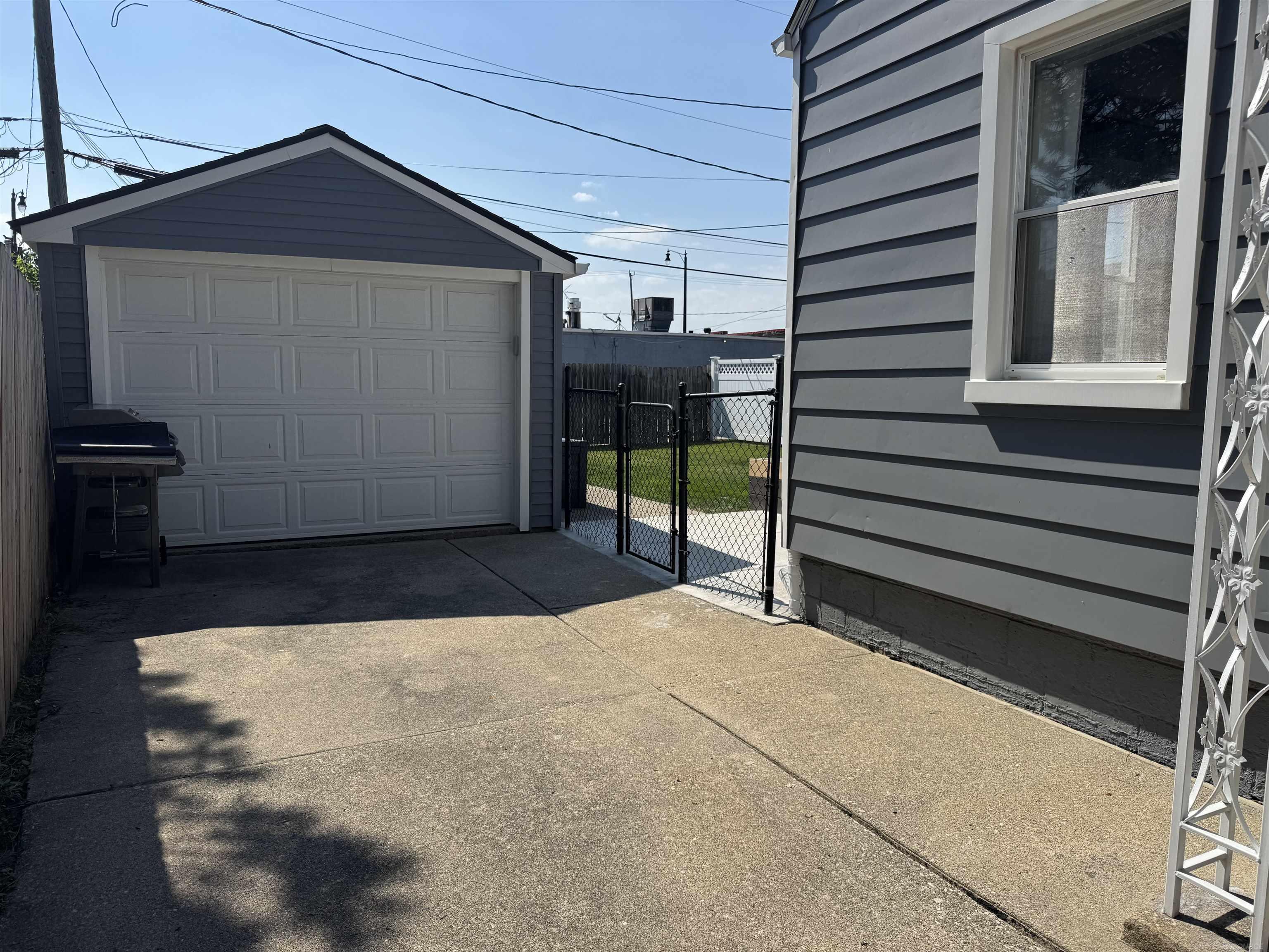 3364 23rd Street