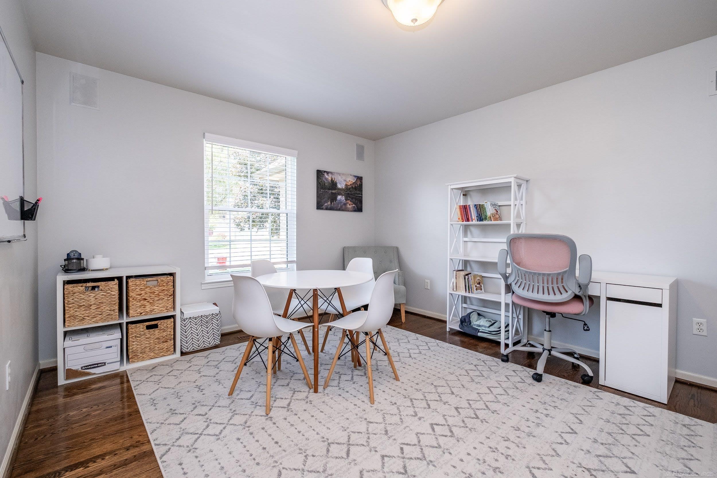 19573 Tanglewood Circle