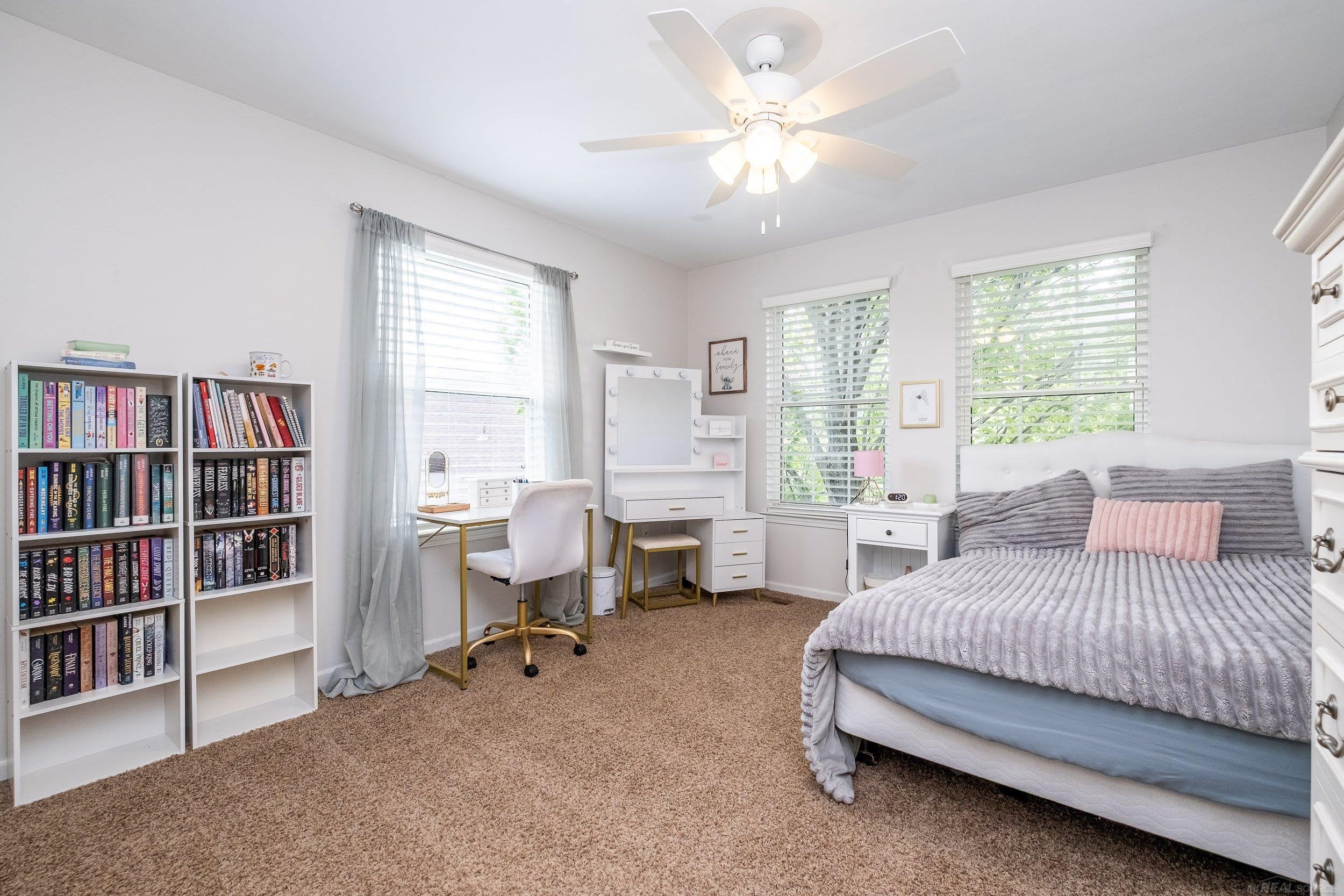 19573 Tanglewood Circle