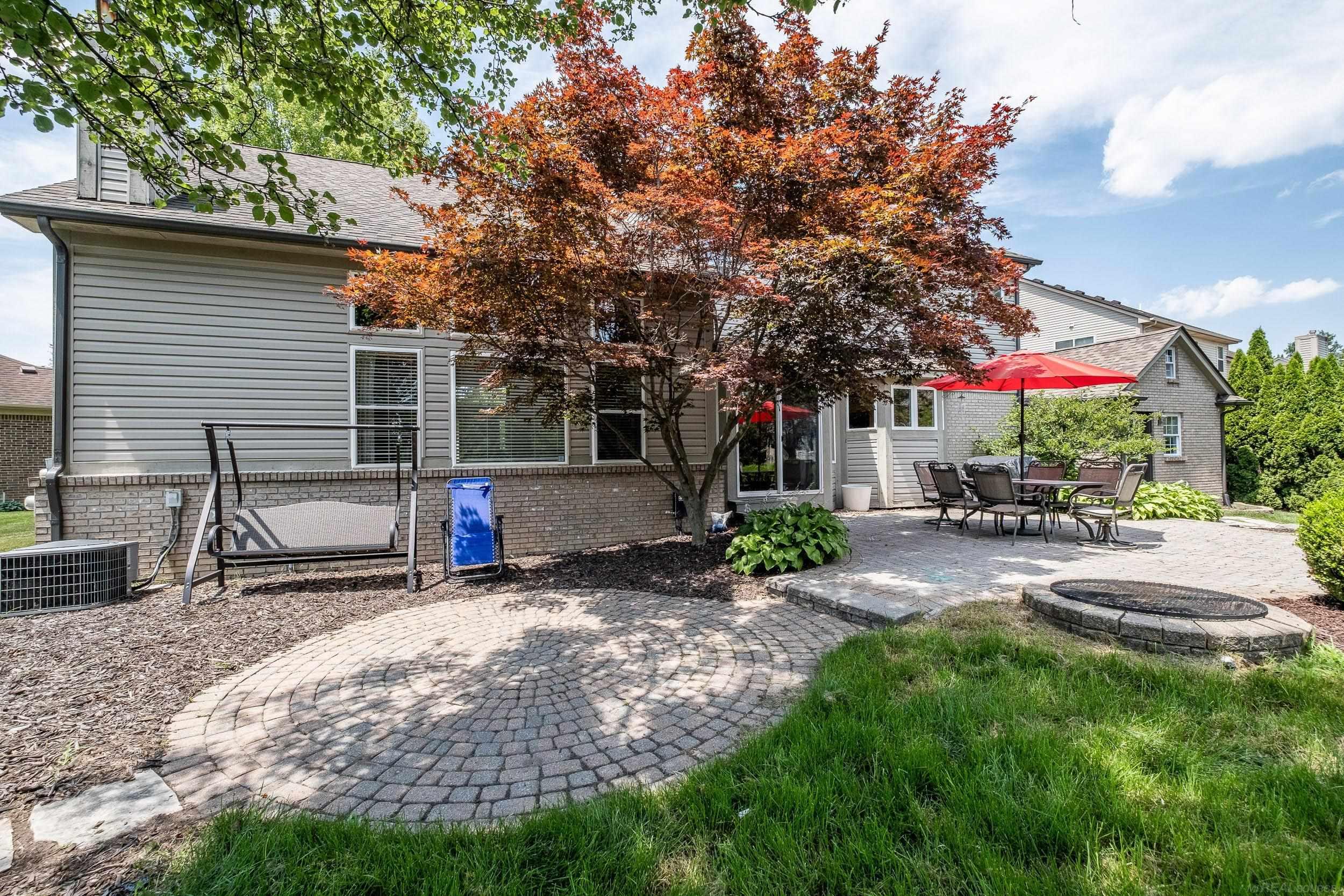 19573 Tanglewood Circle