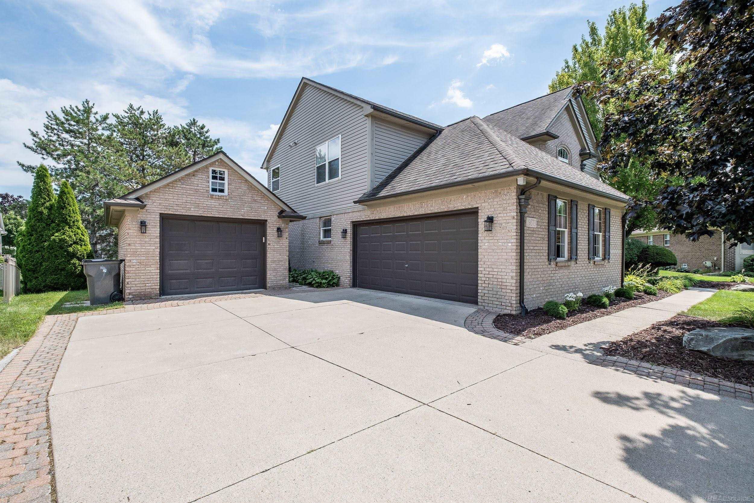 19573 Tanglewood Circle