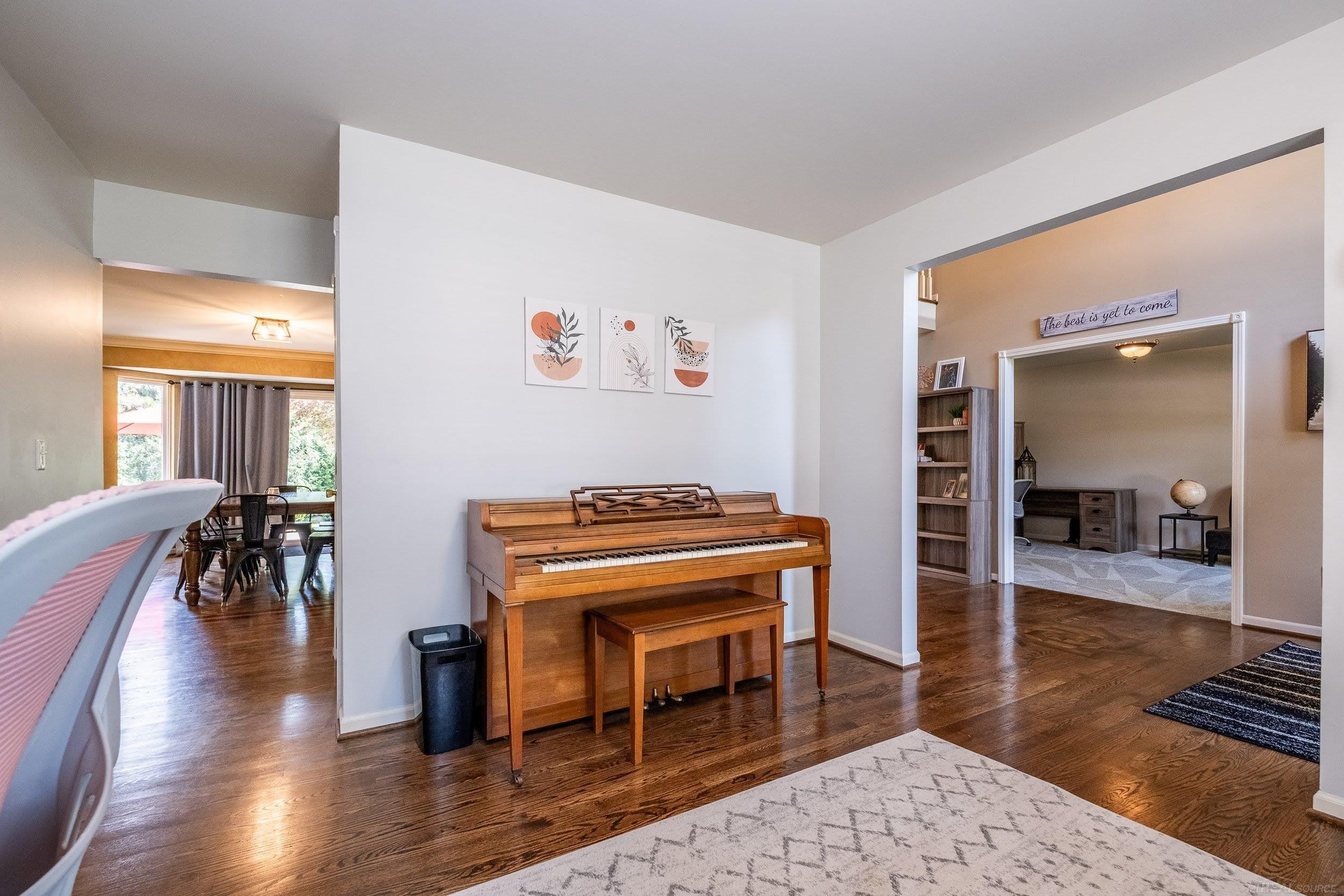 19573 Tanglewood Circle