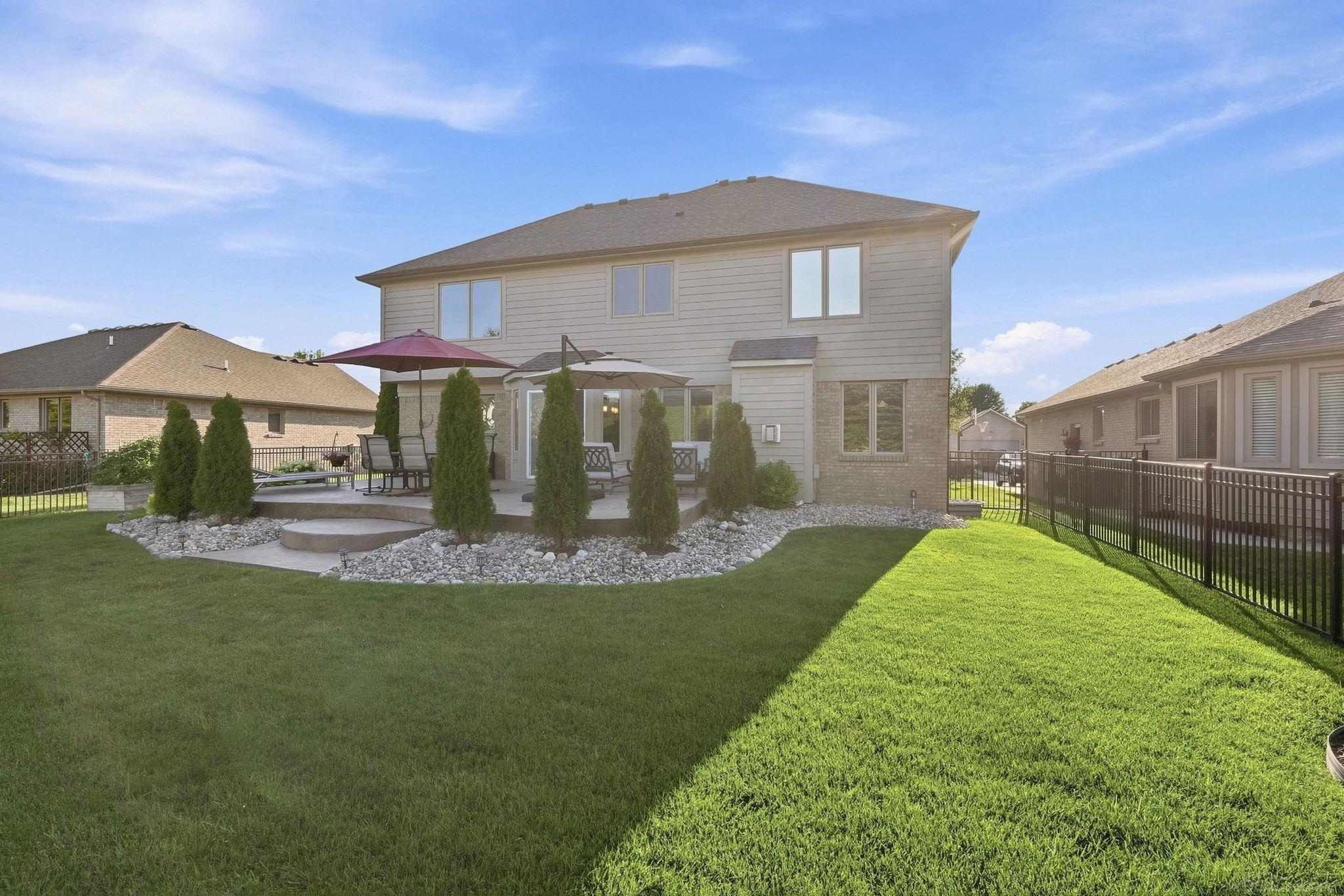 51880 Black Hills Lane