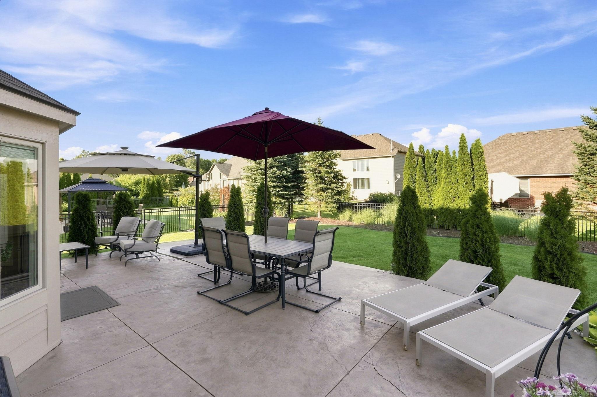 51880 Black Hills Lane
