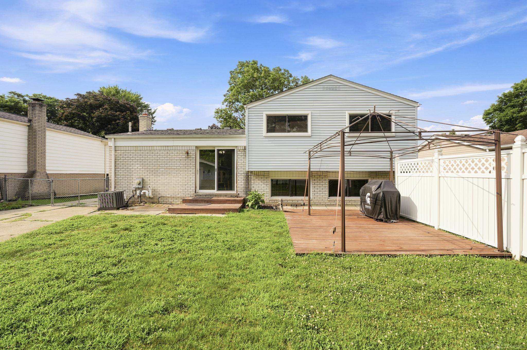14122 Mary Grove Drive