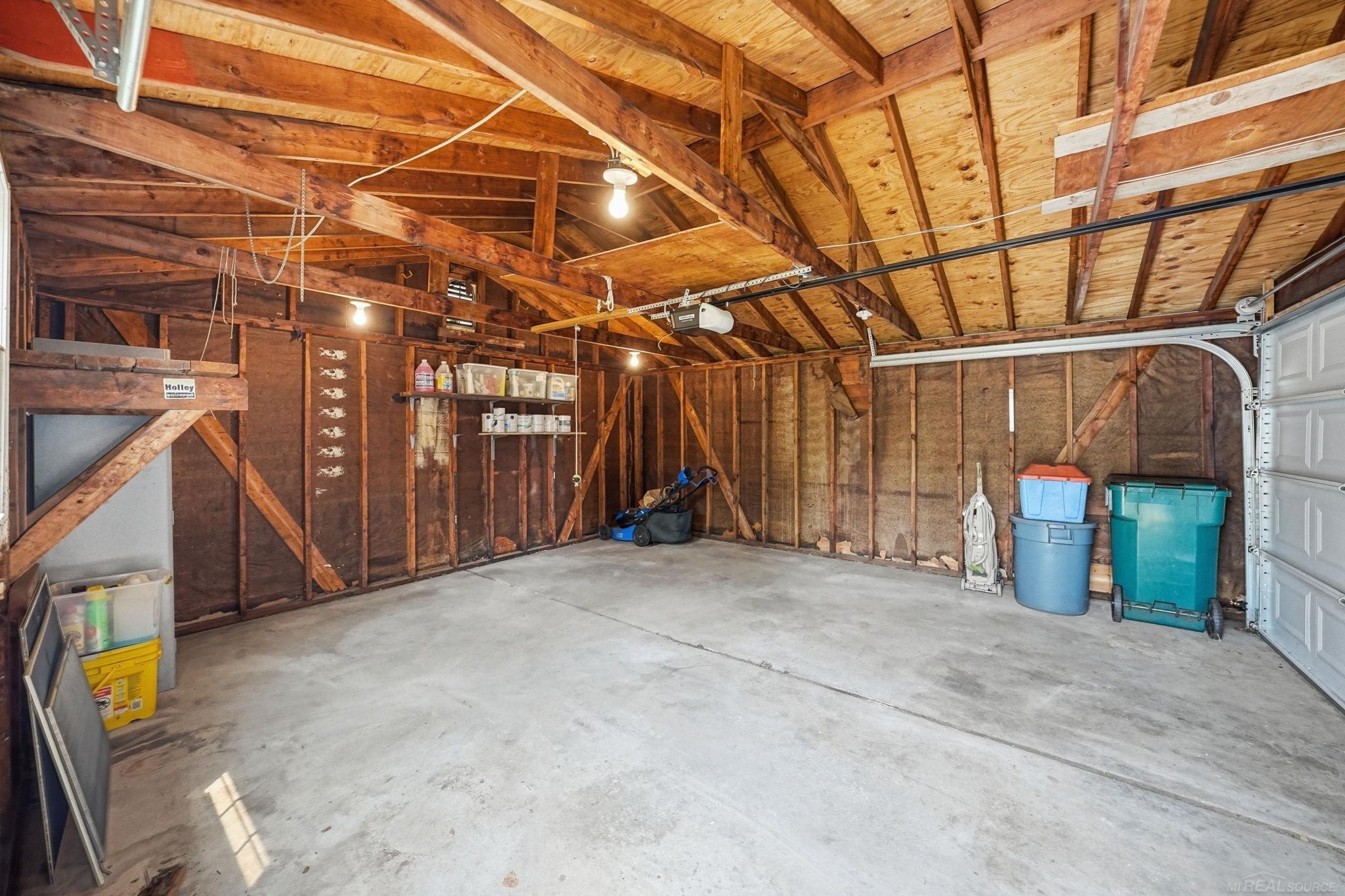 1069 Urbancrest Drive
