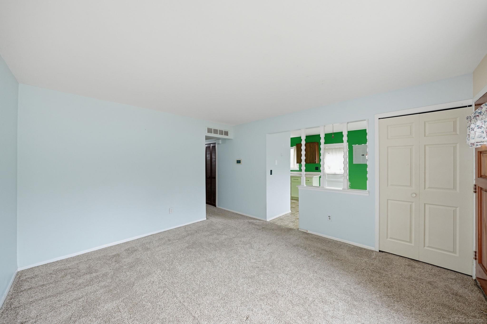 1069 Urbancrest Drive