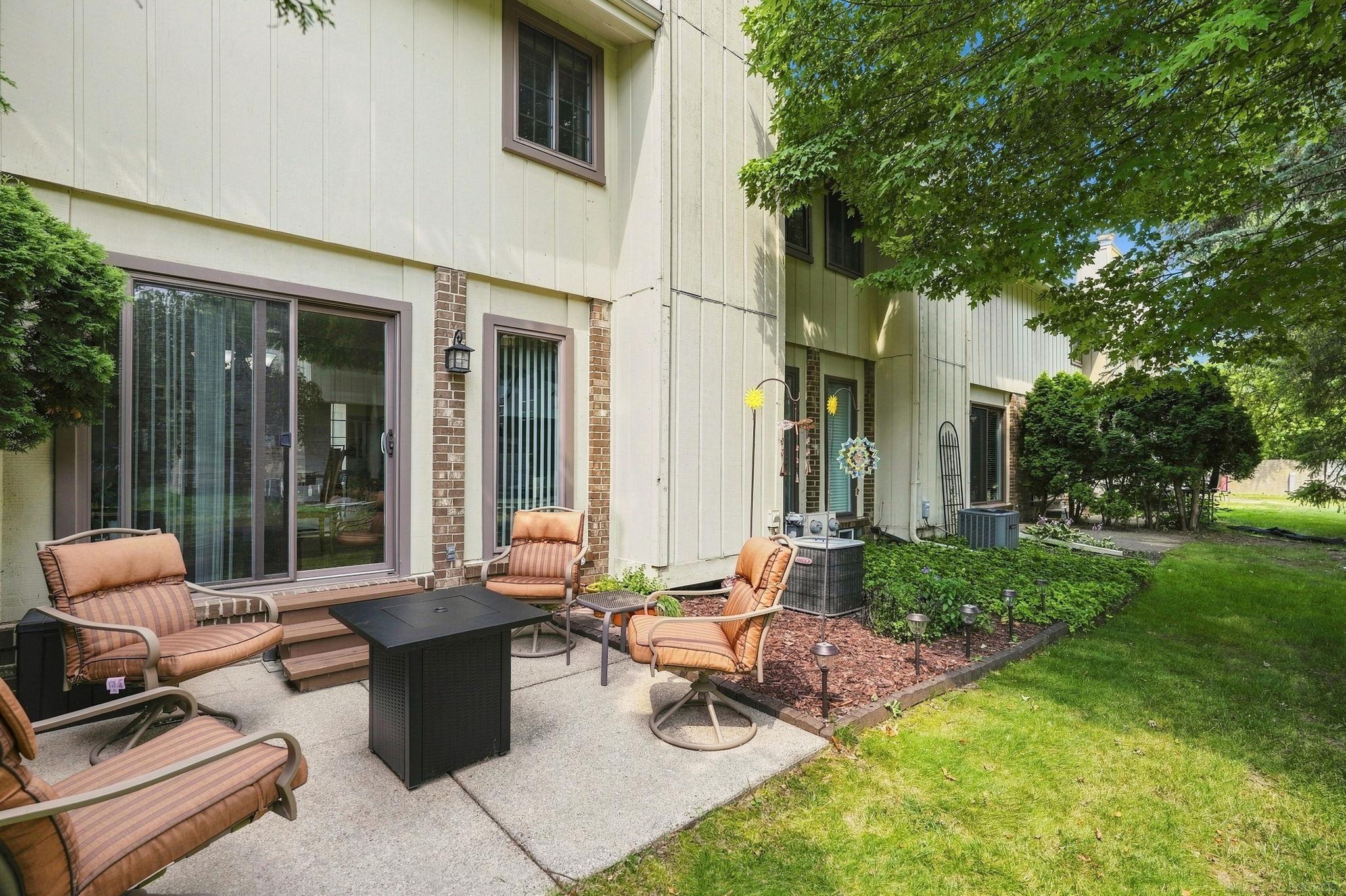 33 Kirks Court