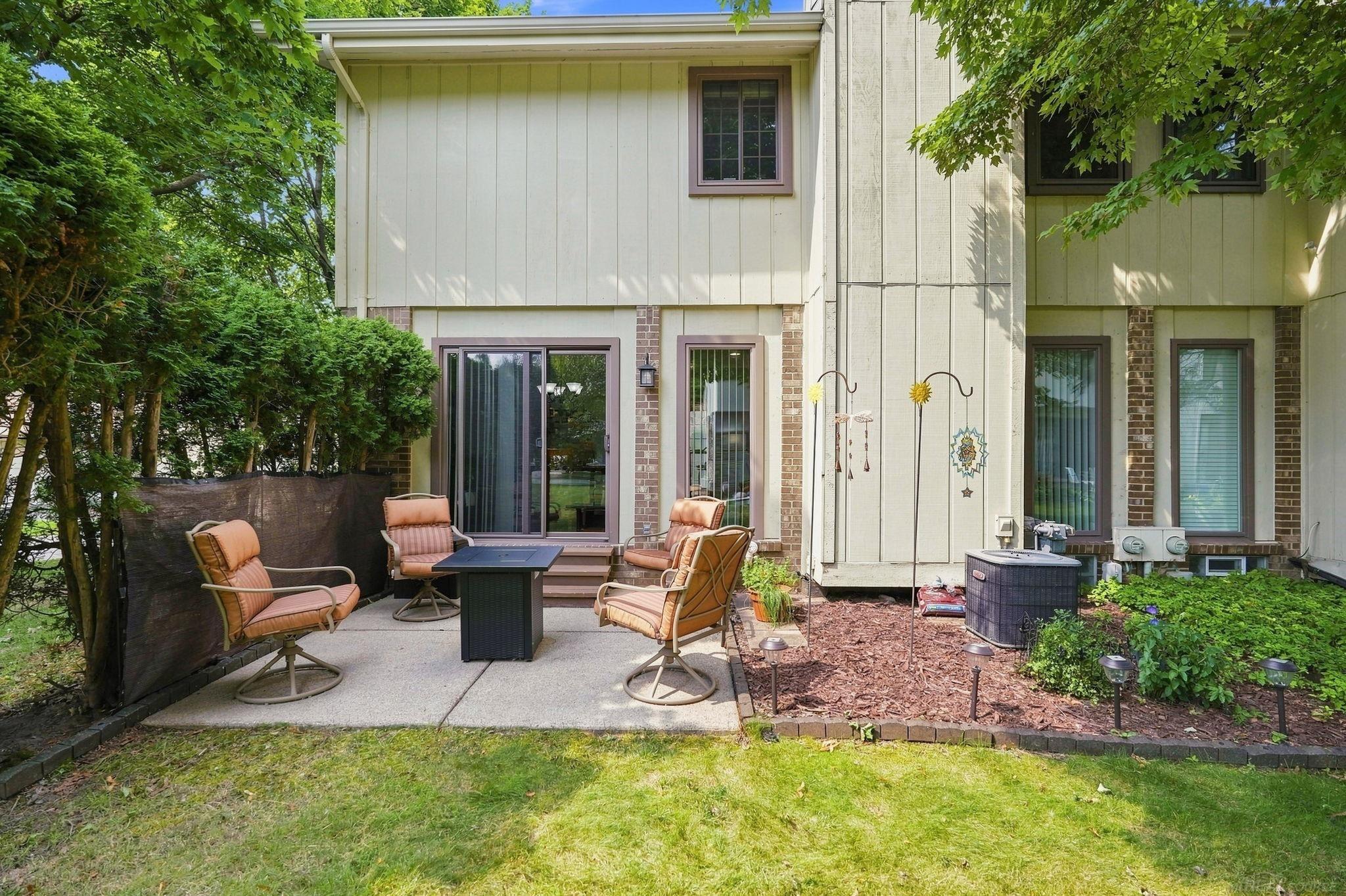 33 Kirks Court