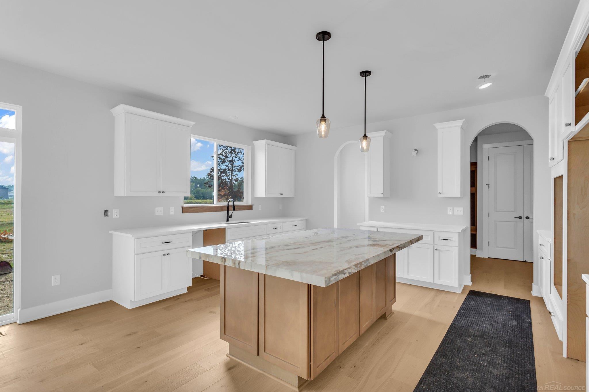 42419 Magnolia Drive