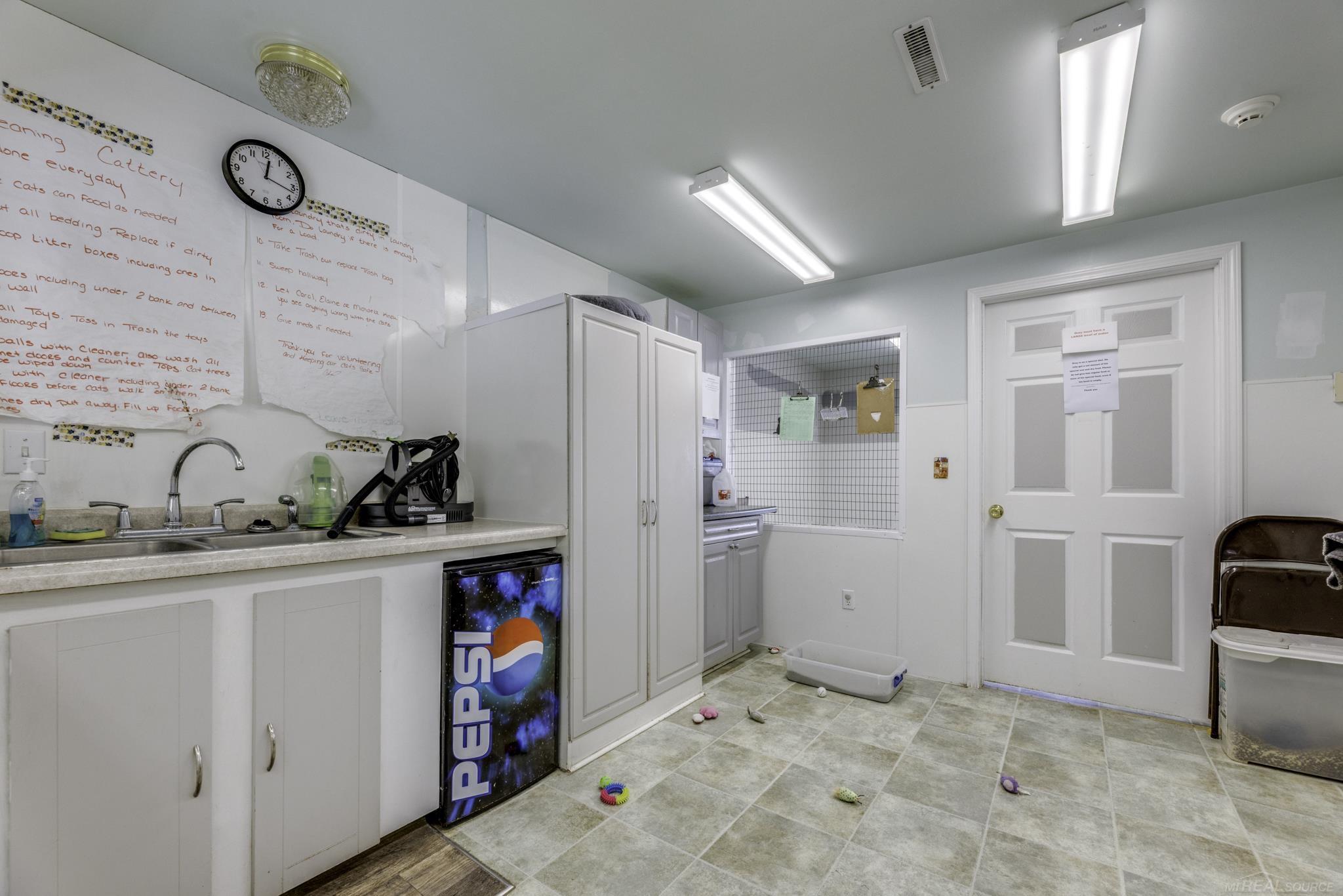 3847 W Sheldon Road