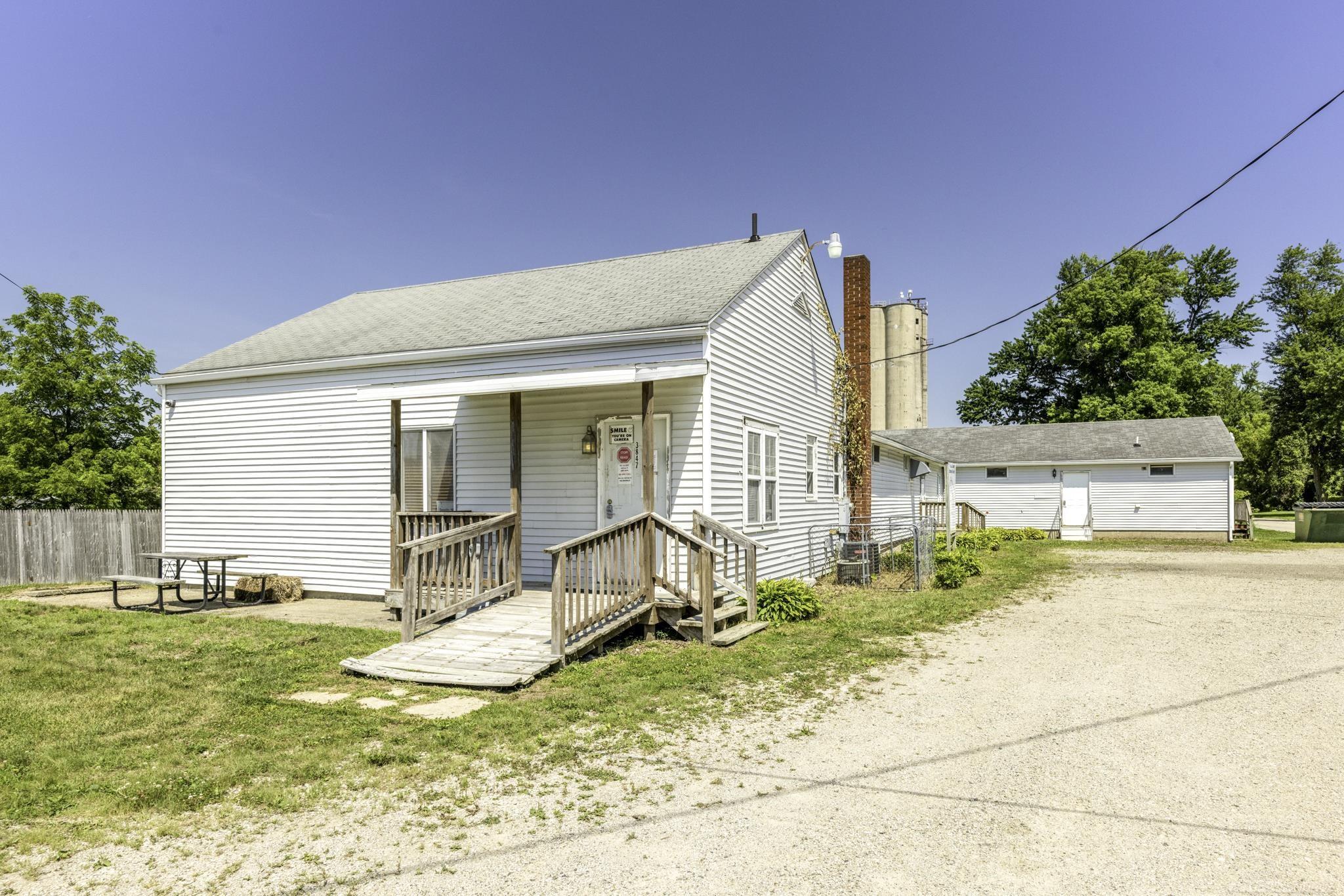 3847 W Sheldon Road