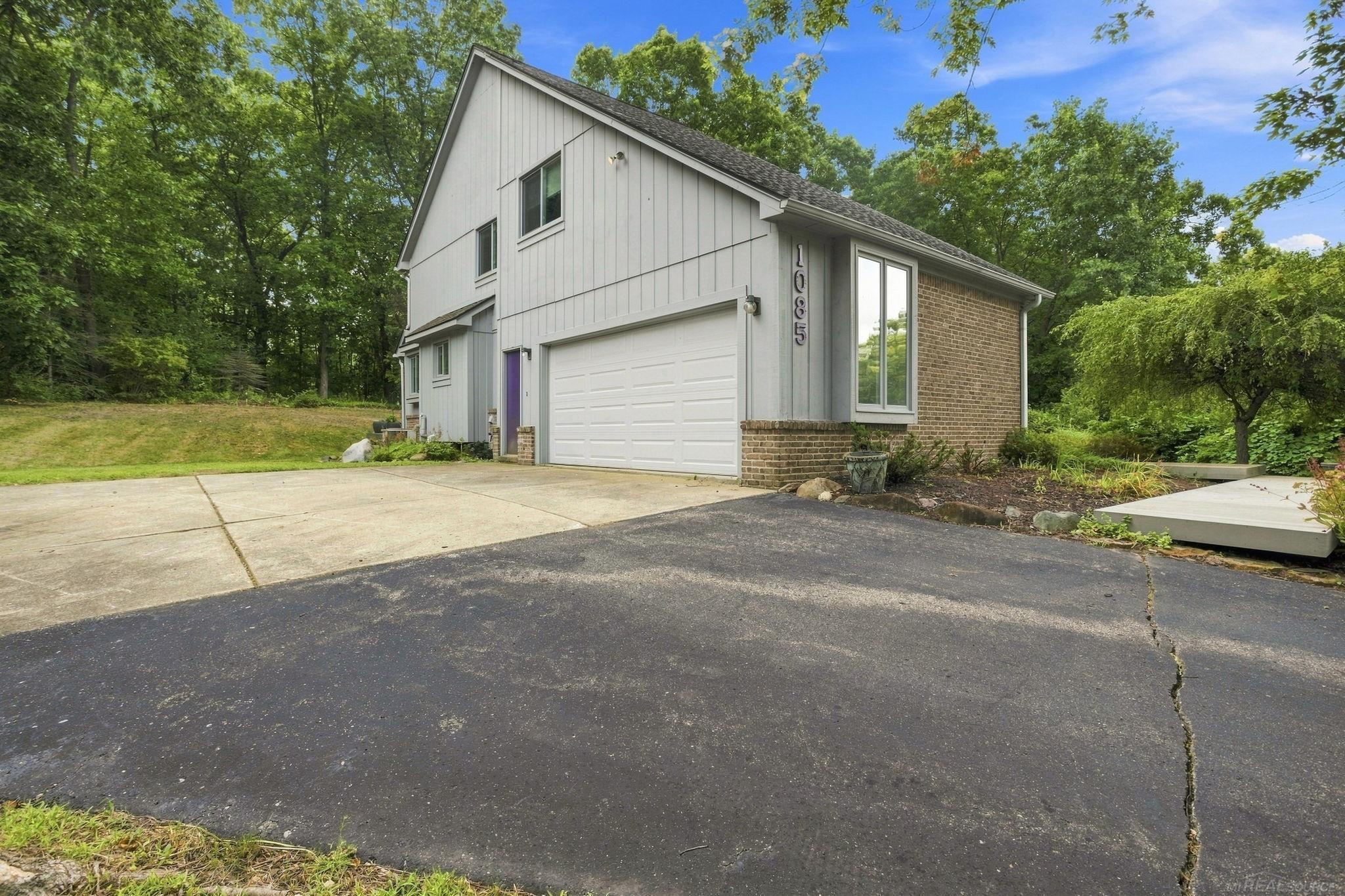 1085 Bear Creek Court