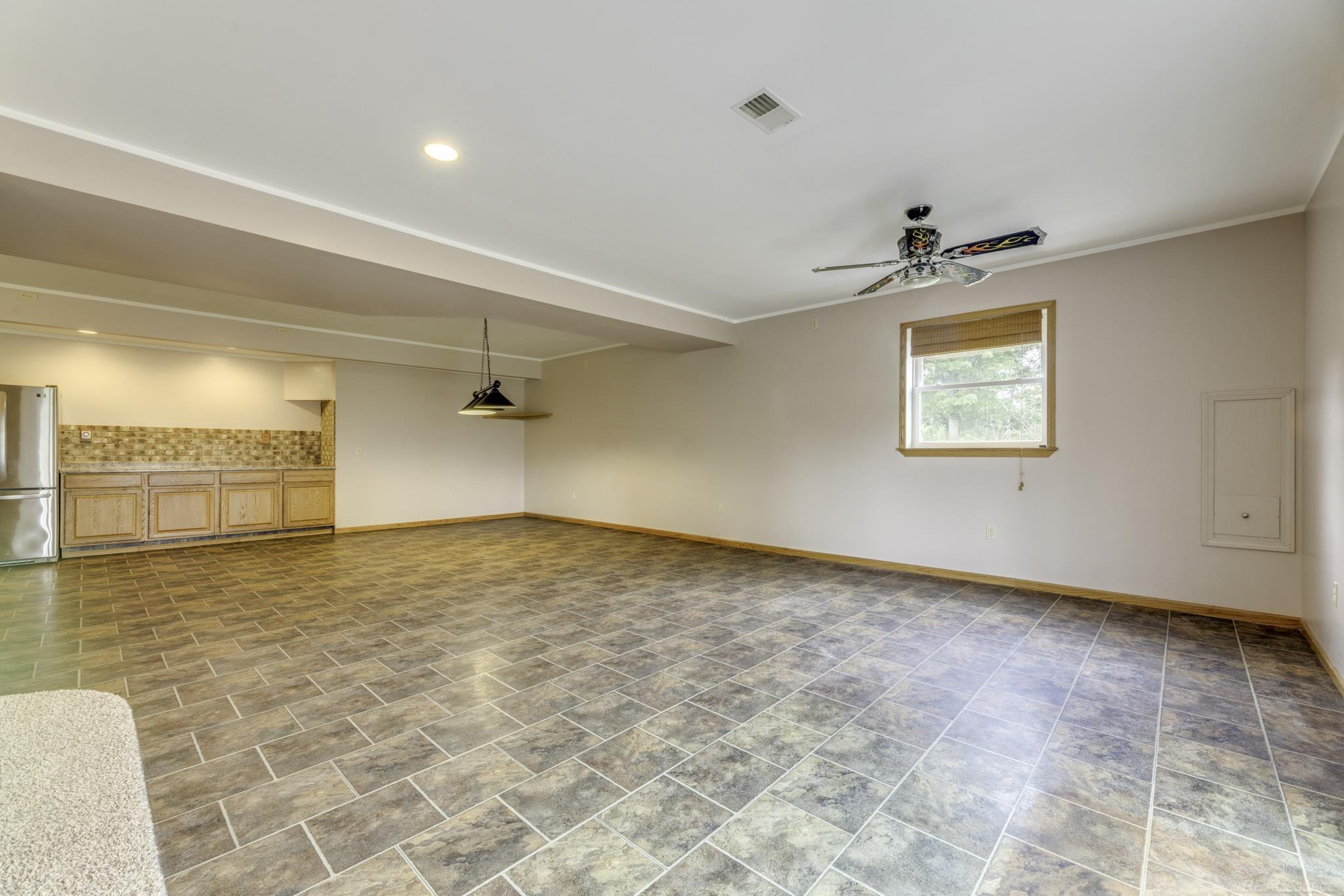 6144 Mortimer Line Road