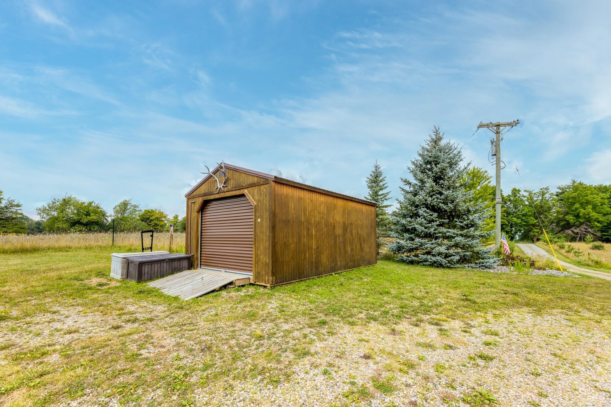 6144 Mortimer Line Road